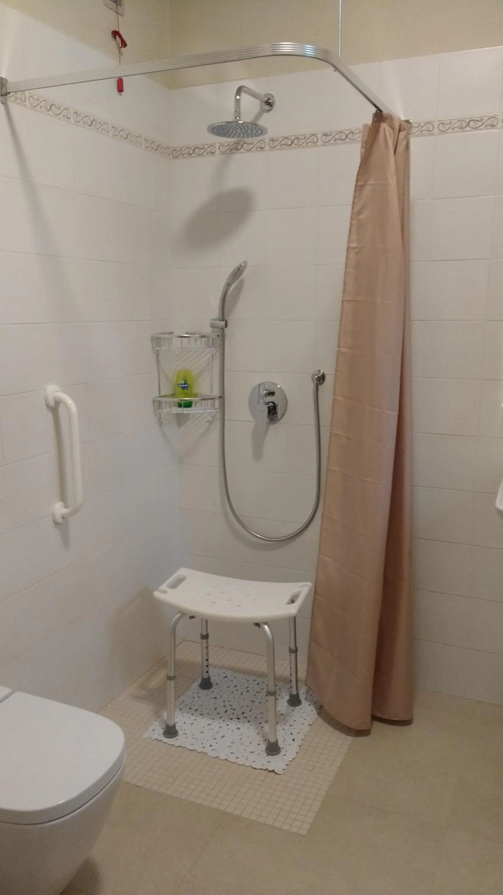 Shower in Agriturismo Cascina Poscallone