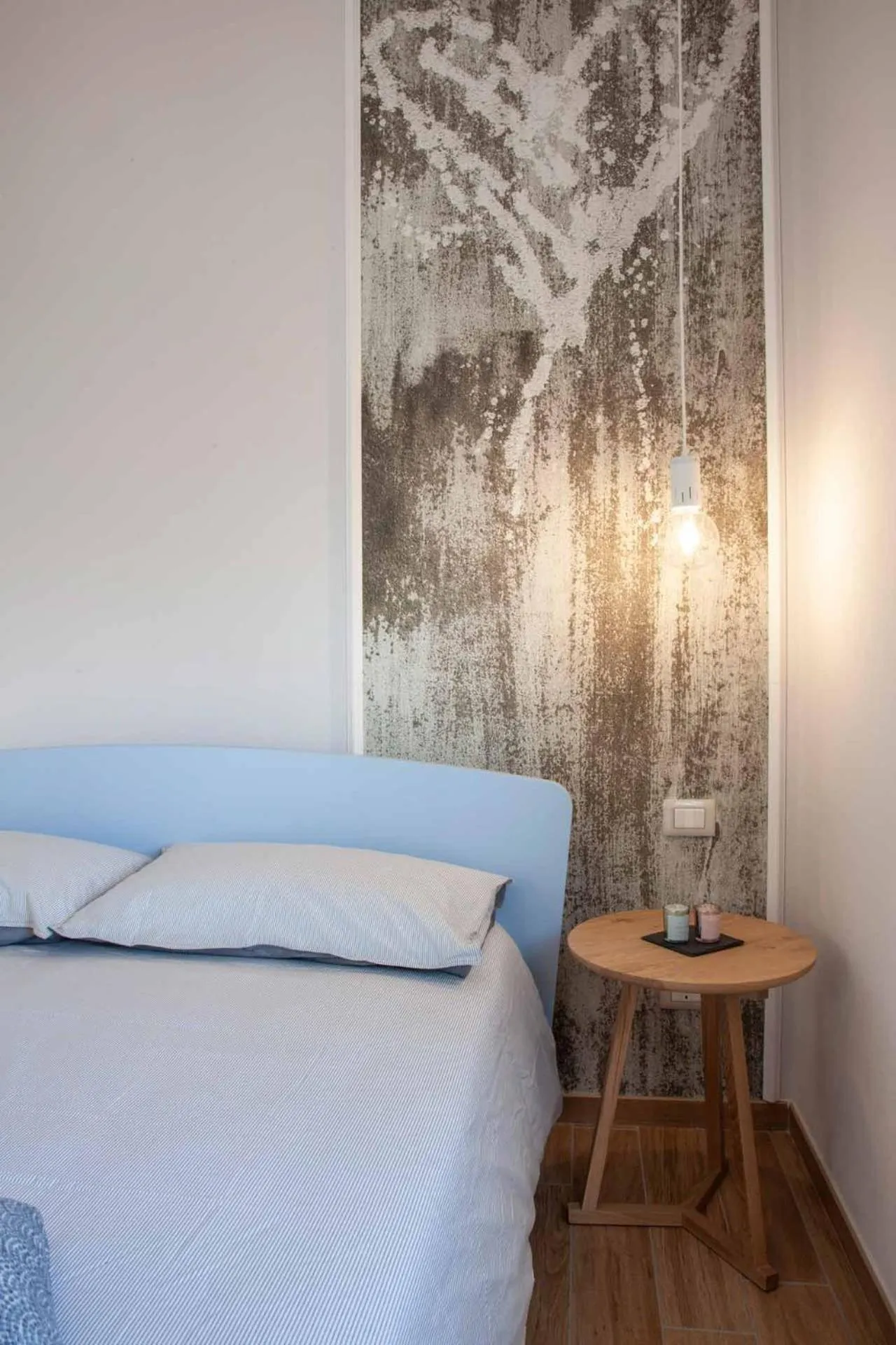 Bed in La Camelia Bianca B&B