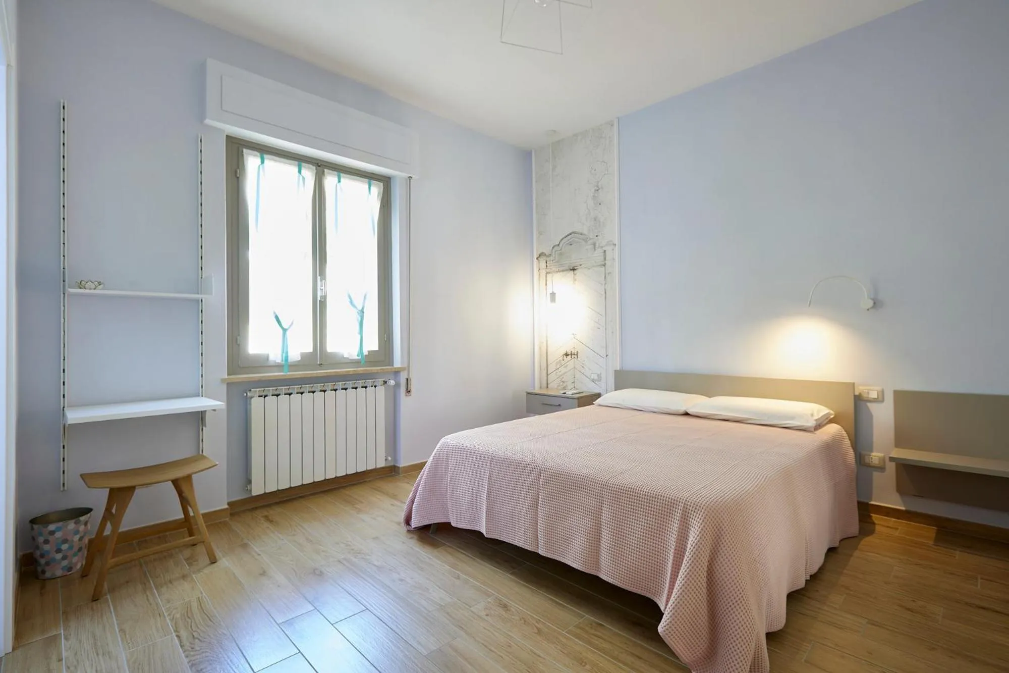 Bed in La Camelia Bianca B&B