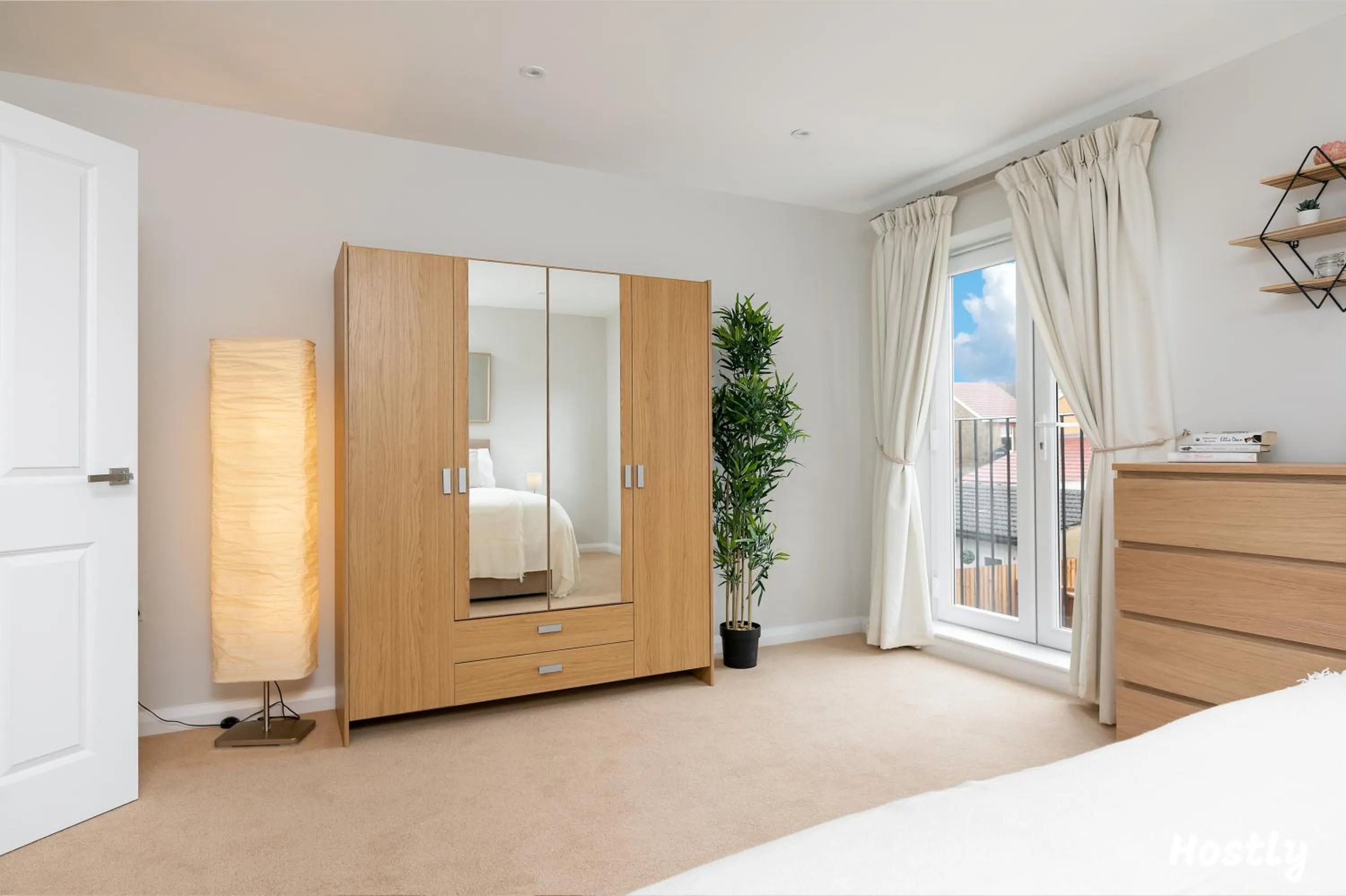 Bedroom in Turtle and Rabbit - Comfortable and Spacious Houses