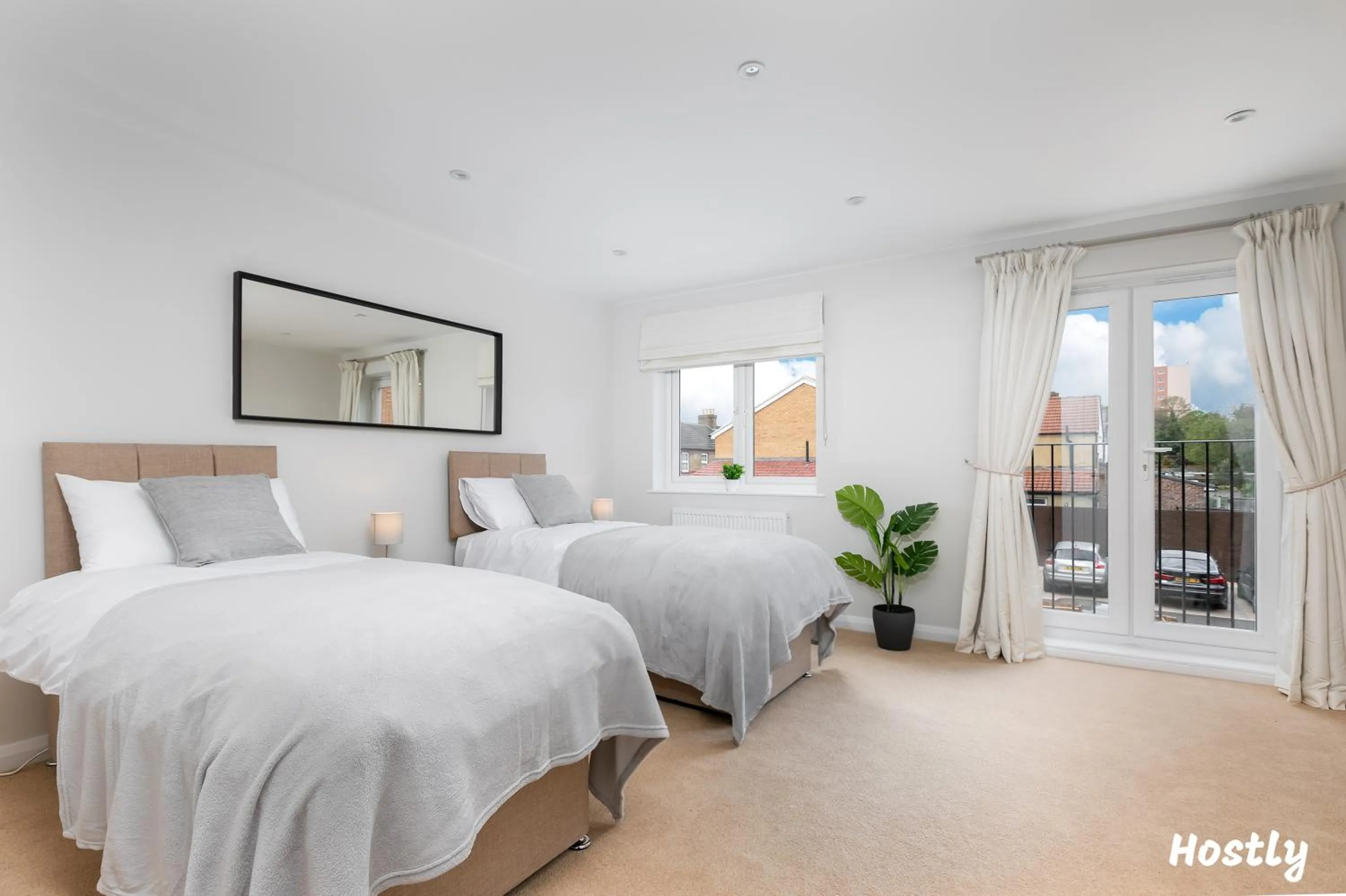 Bedroom in Turtle and Rabbit - Comfortable and Spacious Houses