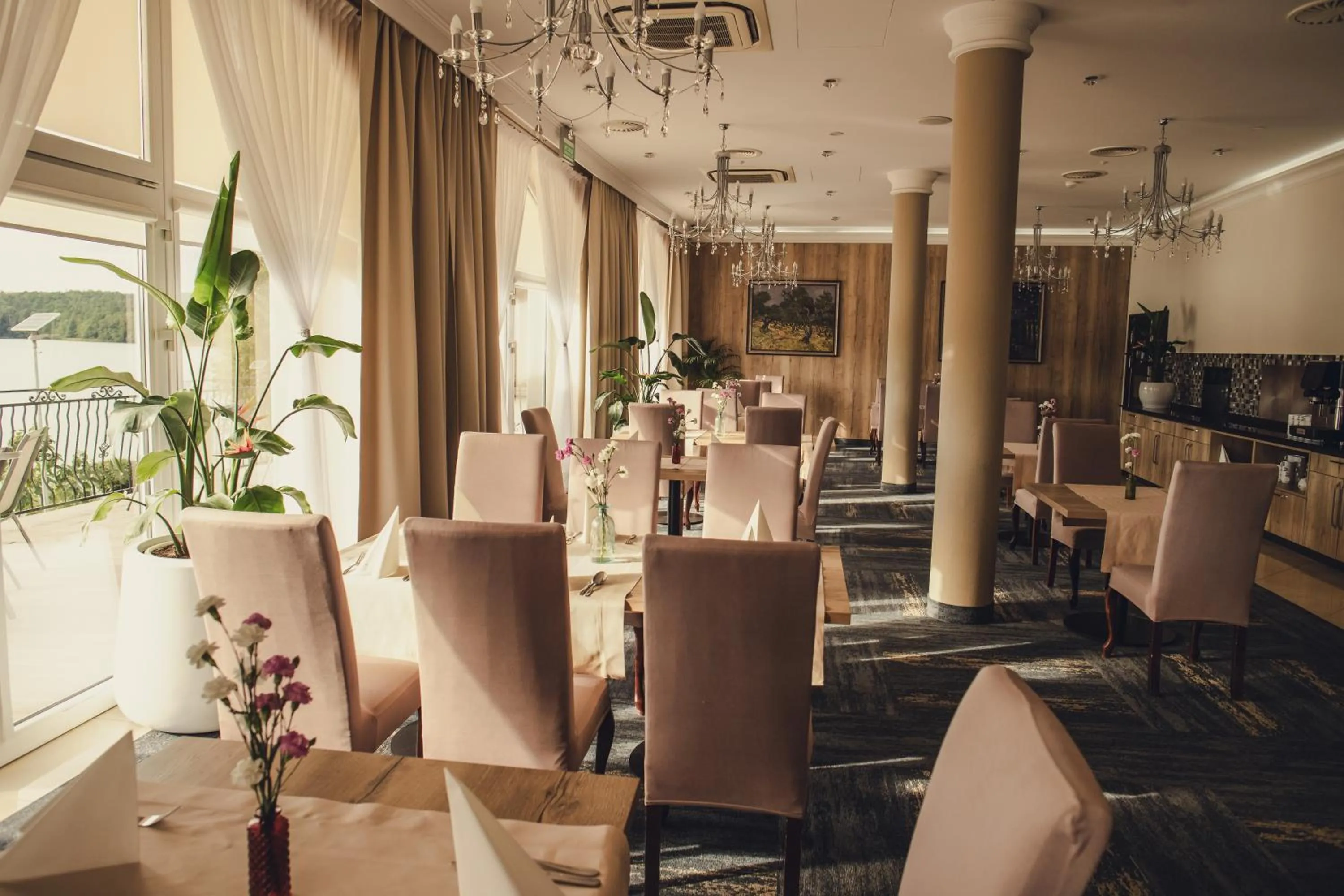 Restaurant/places to eat in Hotel Woiński Spa