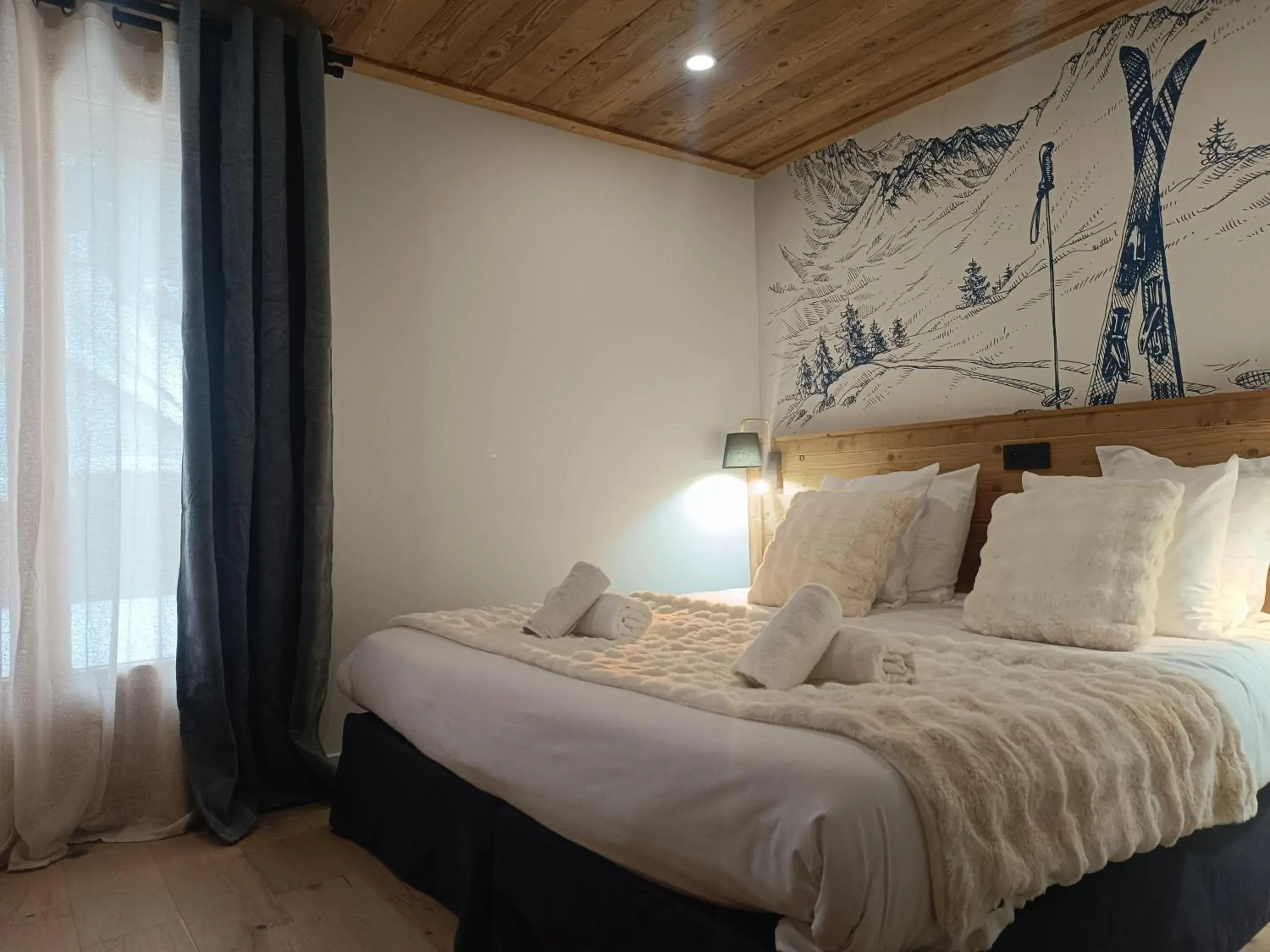 Deluxe King Room in Hôtel Mont Thabor Serre Chevalier Deluxe King Room in Hôtel Mont Thabor Serre Chevalier