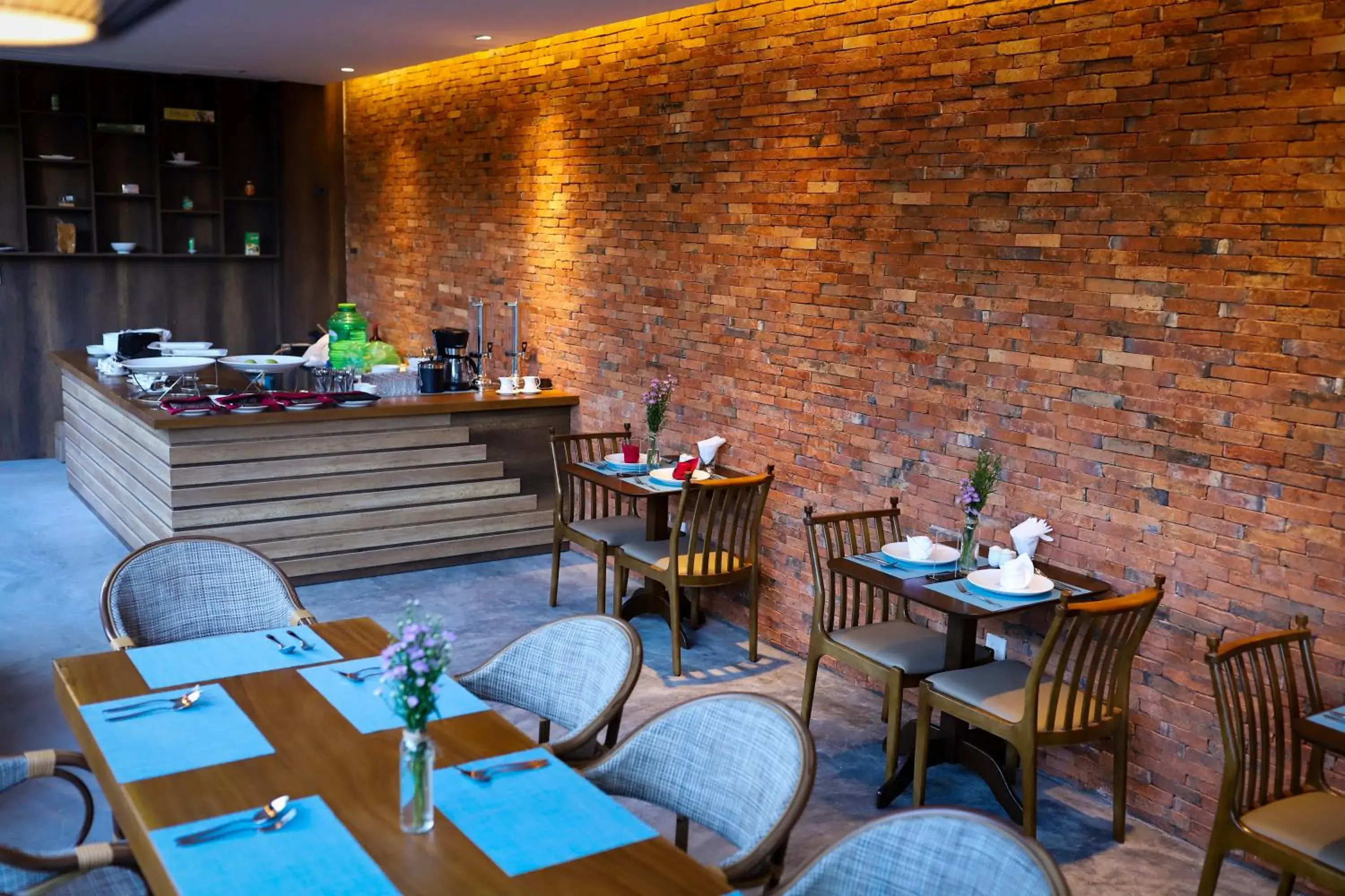 Restaurant/places to eat in K House Apartment Danang Beach Restaurant/places to eat in K House Apartment Danang Beach