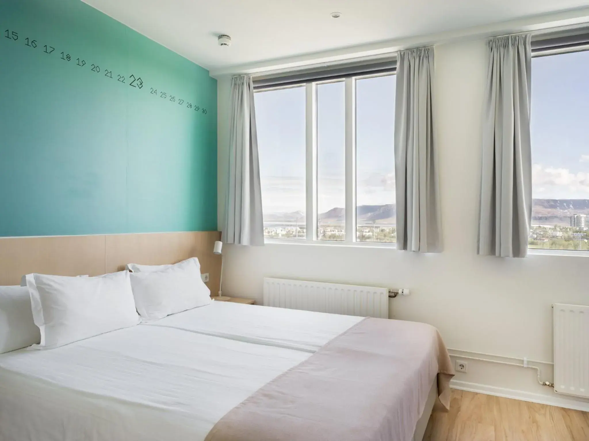 Double or Twin Room with Mountain View in Reykjavik Lights Hotel by Keahotels Double or Twin Room with Mountain View in Reykjavik Lights Hotel by Keahotels