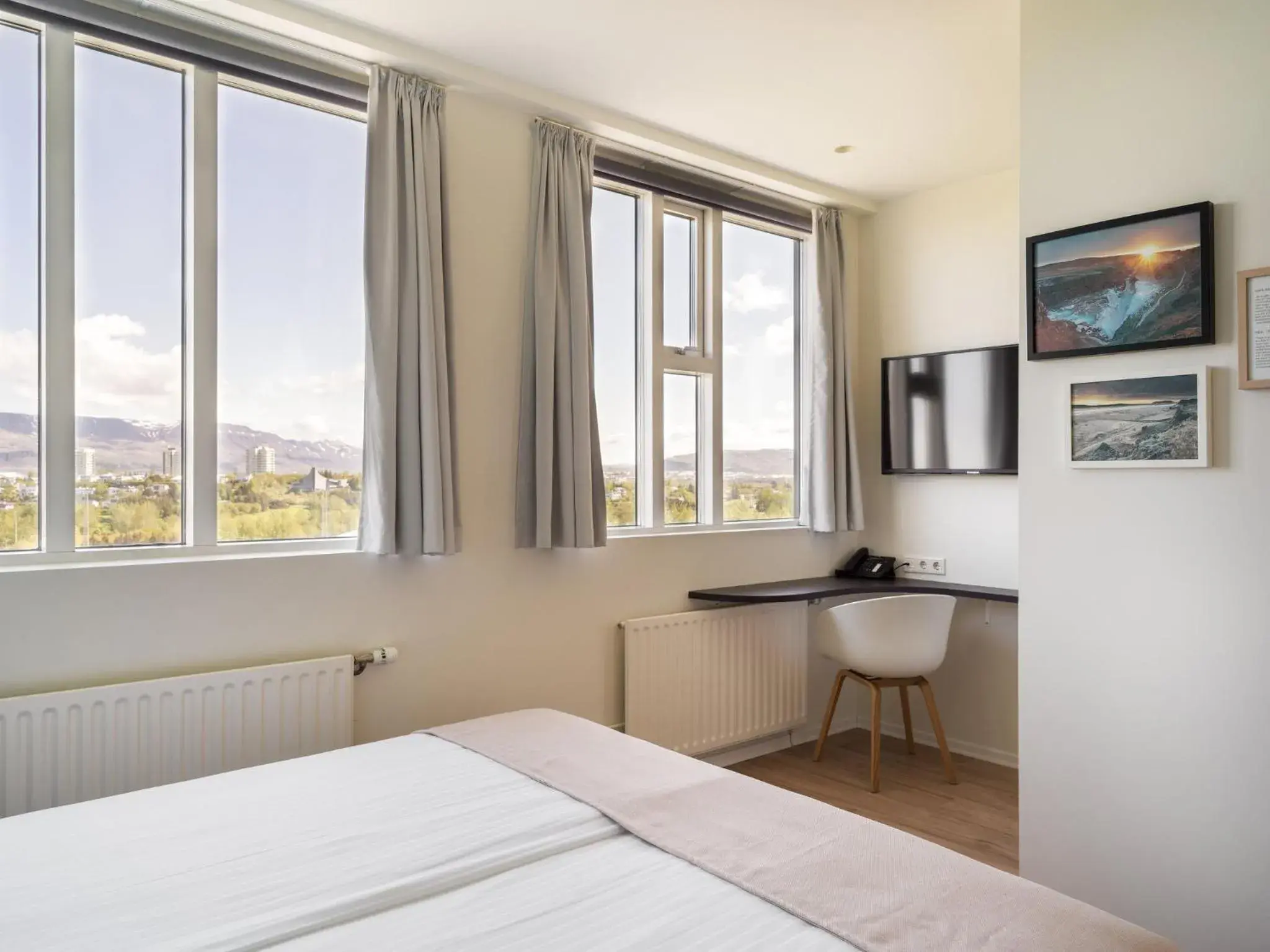 Bedroom, Bed in Reykjavik Lights Hotel by Keahotels Bedroom, Bed in Reykjavik Lights Hotel by Keahotels