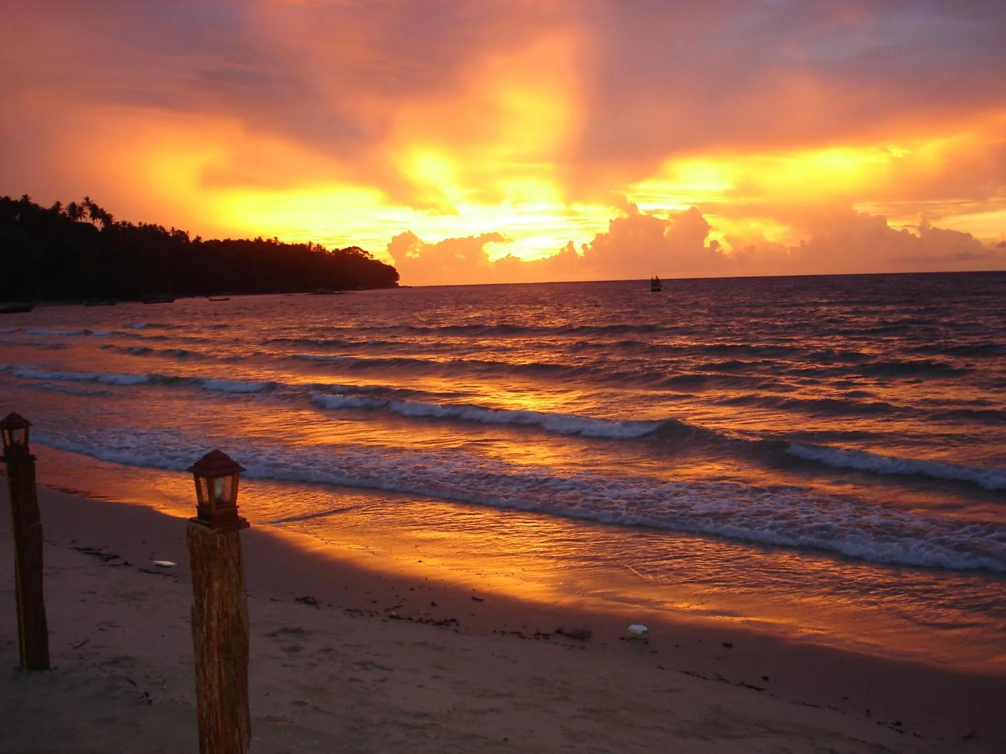 Sea view, Beach in Andaman Bangtao Bay Resort
