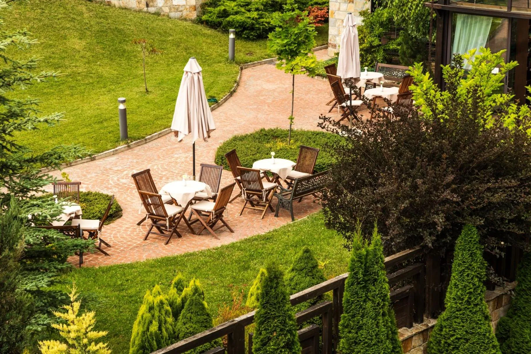Garden in Hotel Perun Lodge