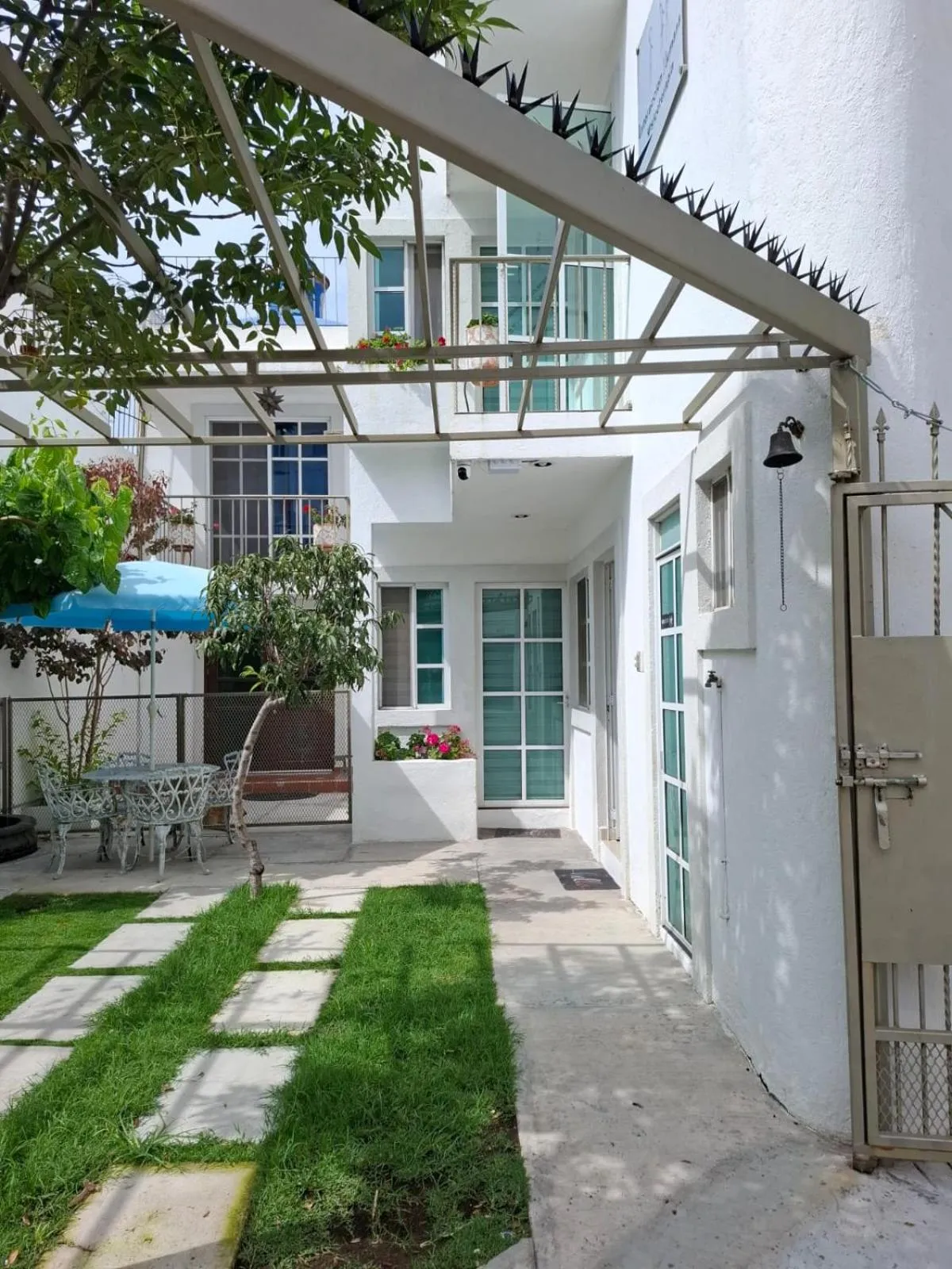 Parking in Milenio III B&B