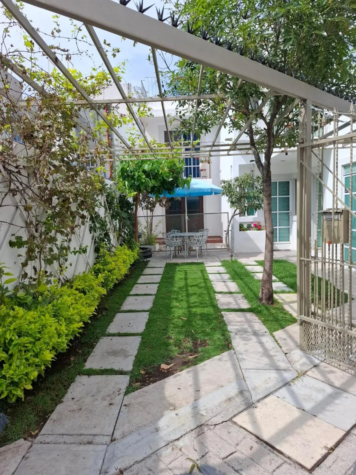 Parking in Milenio III B&B