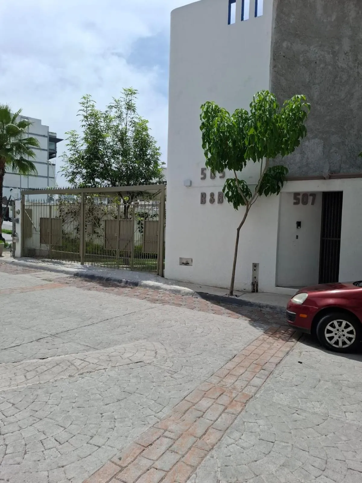 Property building in Milenio III B&B