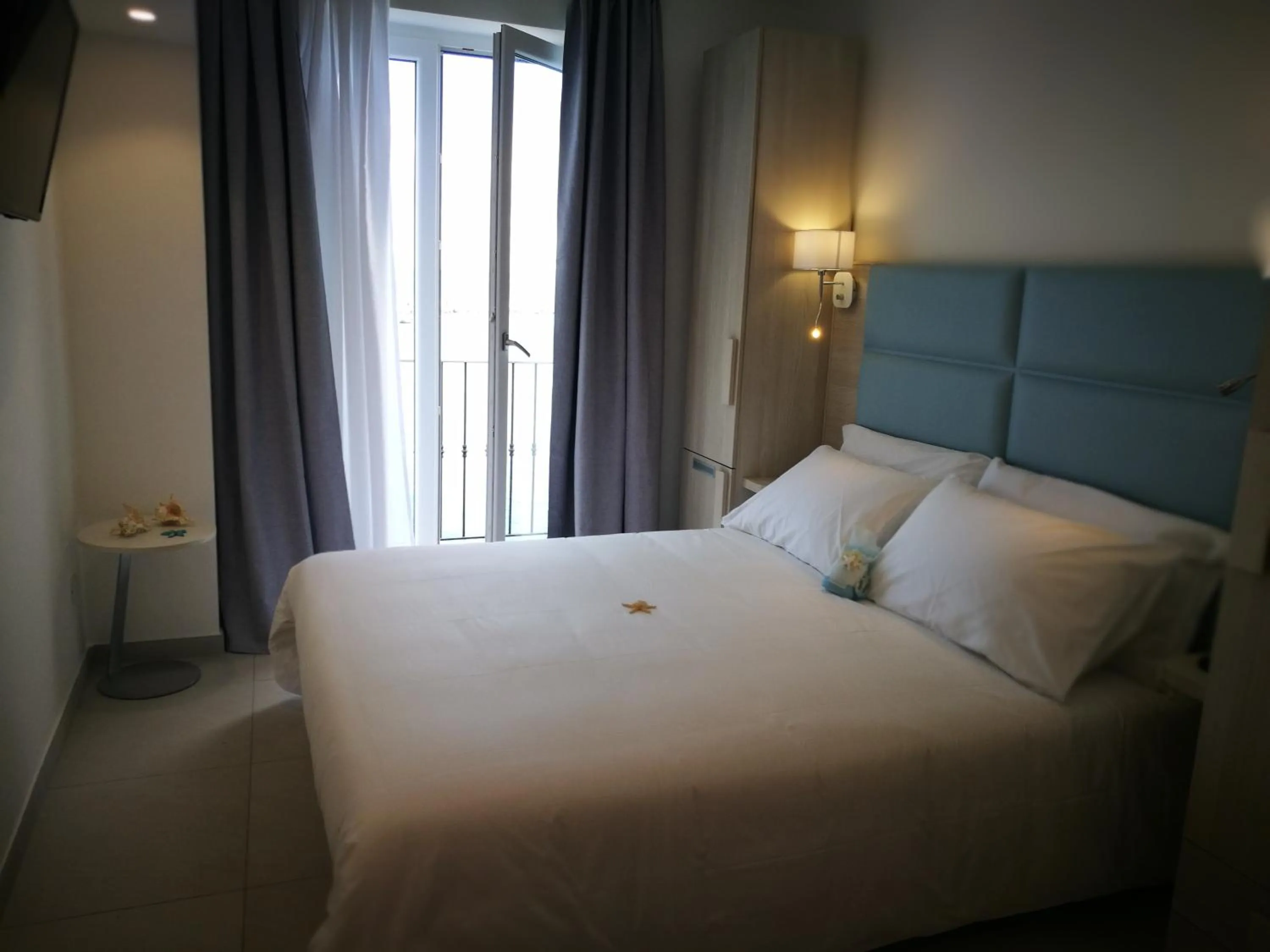 Bedroom in Vento di mare