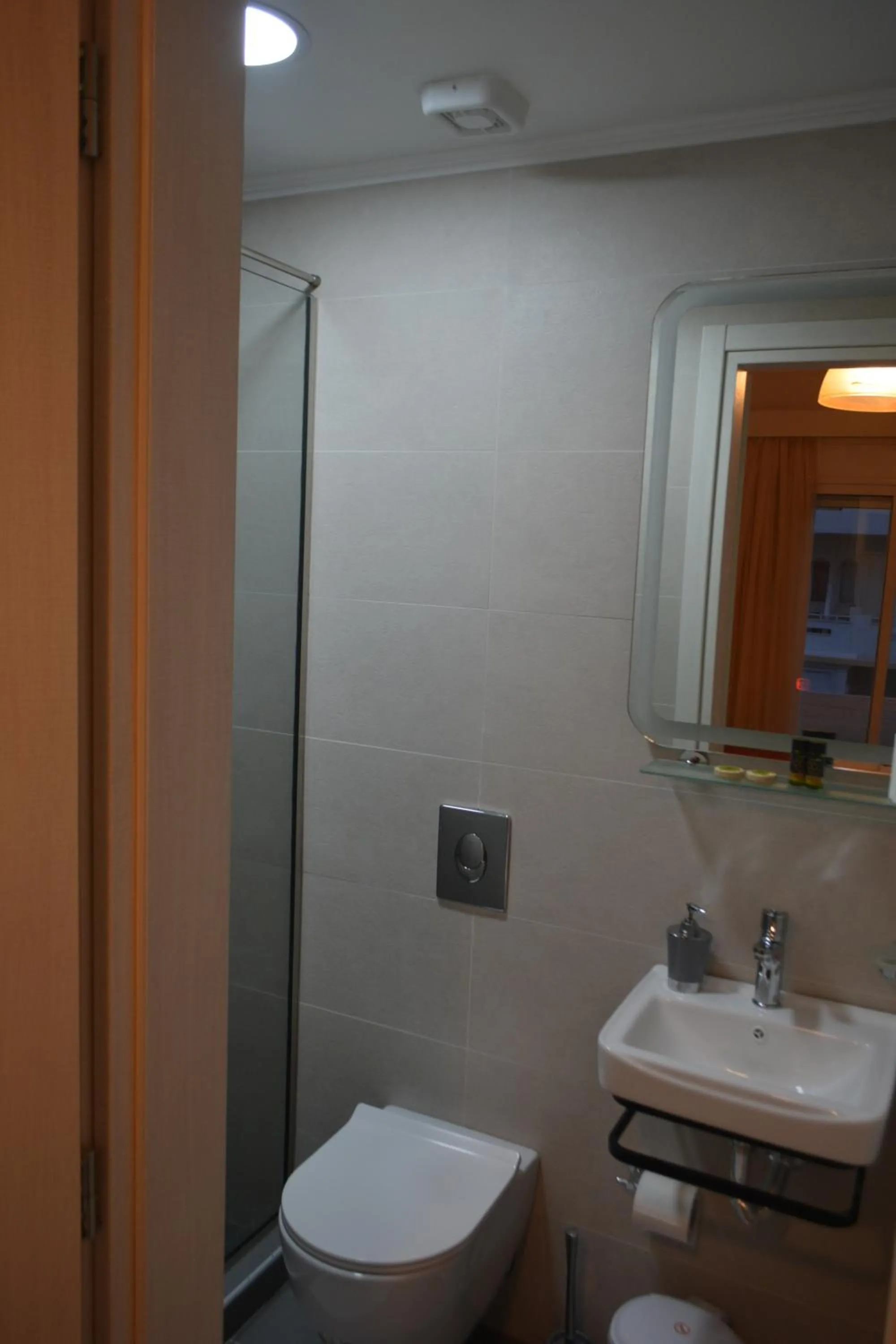 Triple Room in Hotel Lefka Ori - City Rooms