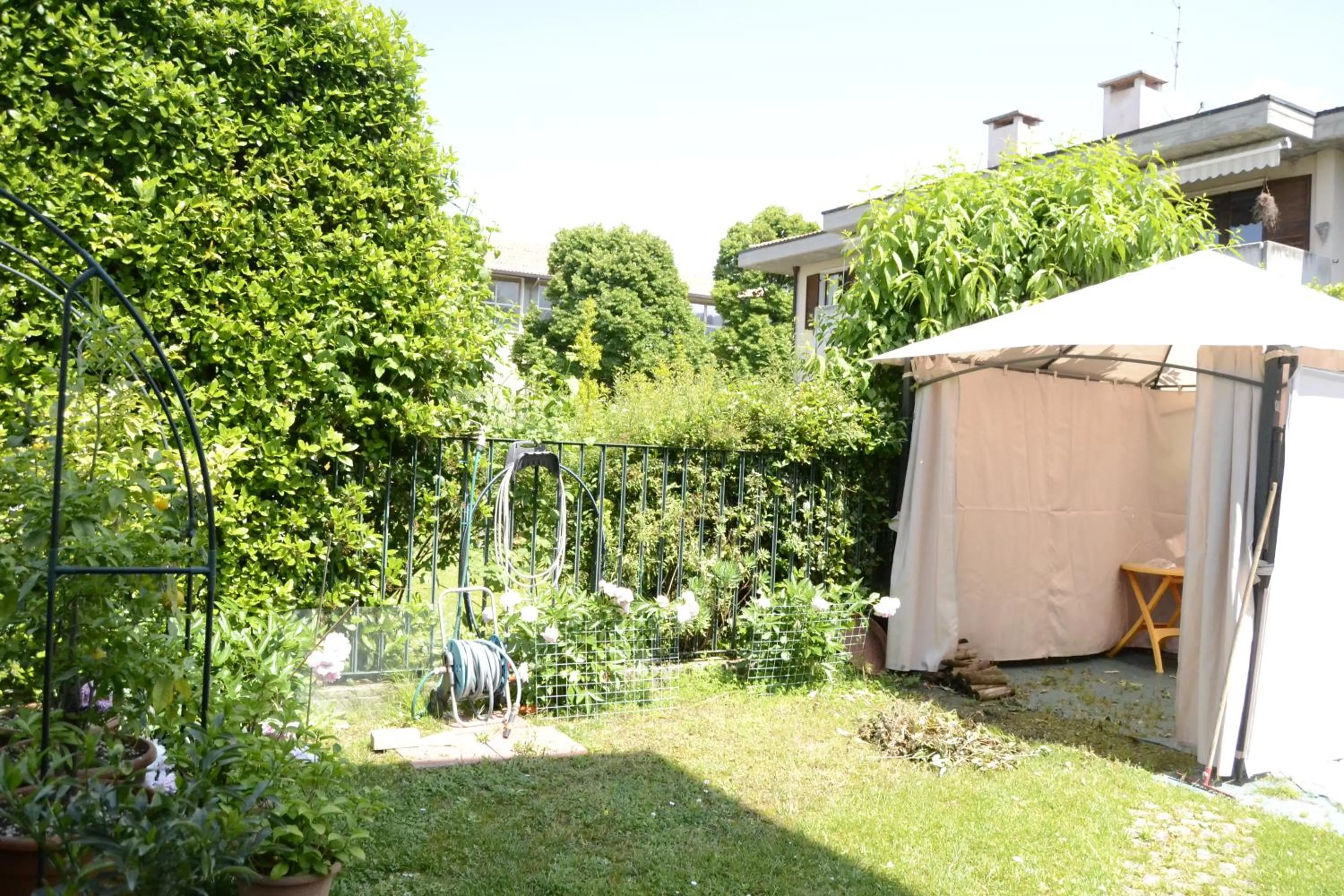 Garden in Il Sole e la Luna B&B in Garda