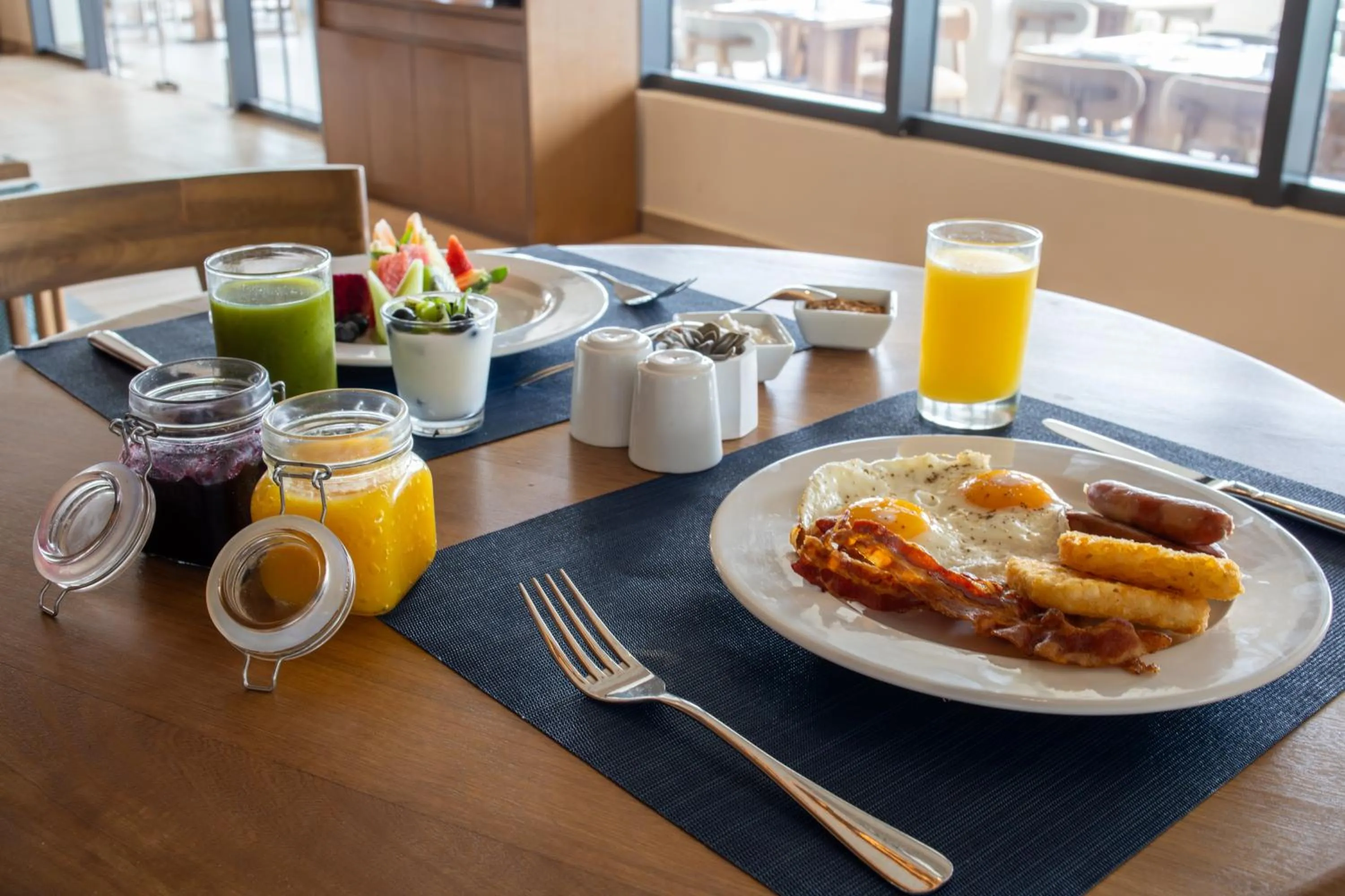 Breakfast in Secrets Mirabel Cancún Resort & Spa - Grand Opening!