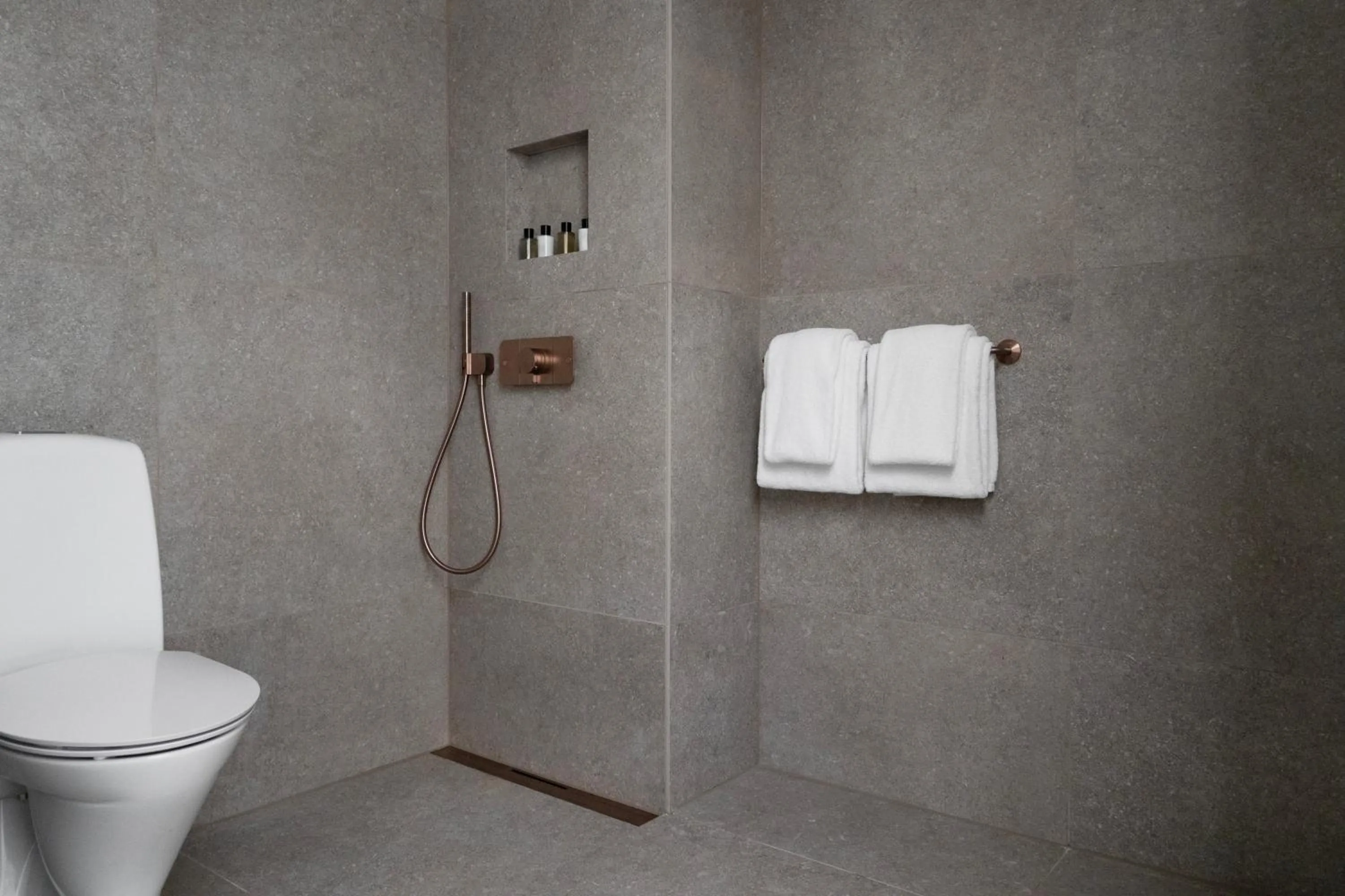 Shower in Park Lane Copenhagen