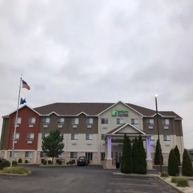 Property building in Holiday Inn Express - Toledo West - Napoleon by IHG