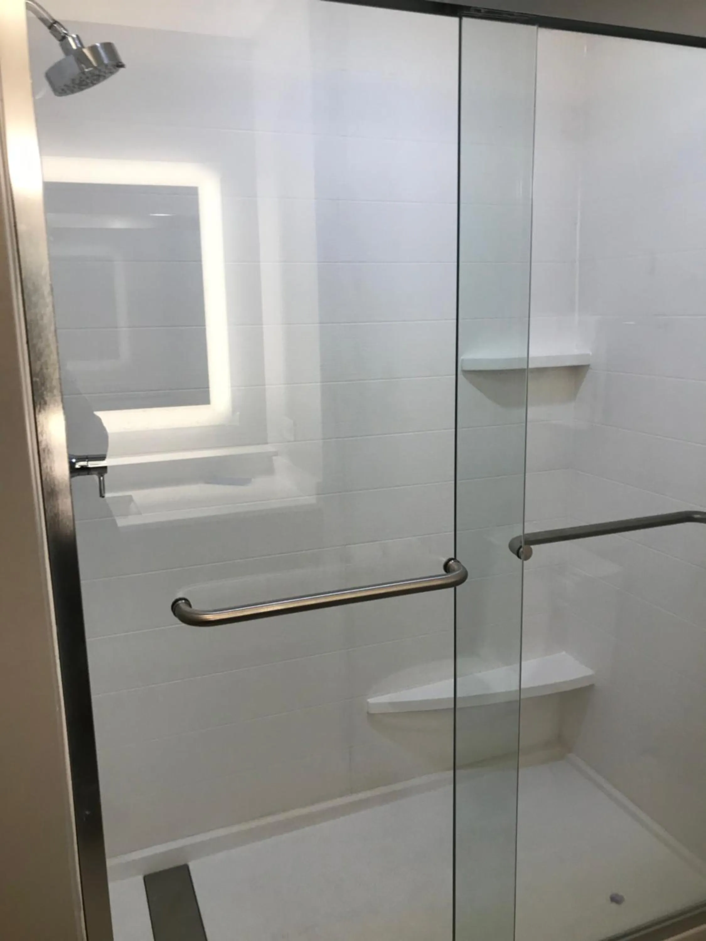 Holiday Inn Express - Toledo West - Napoleon by IHG