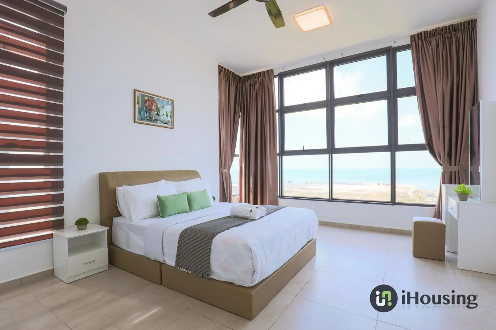 Bed in Atlantis Executive Melaka By I Housing