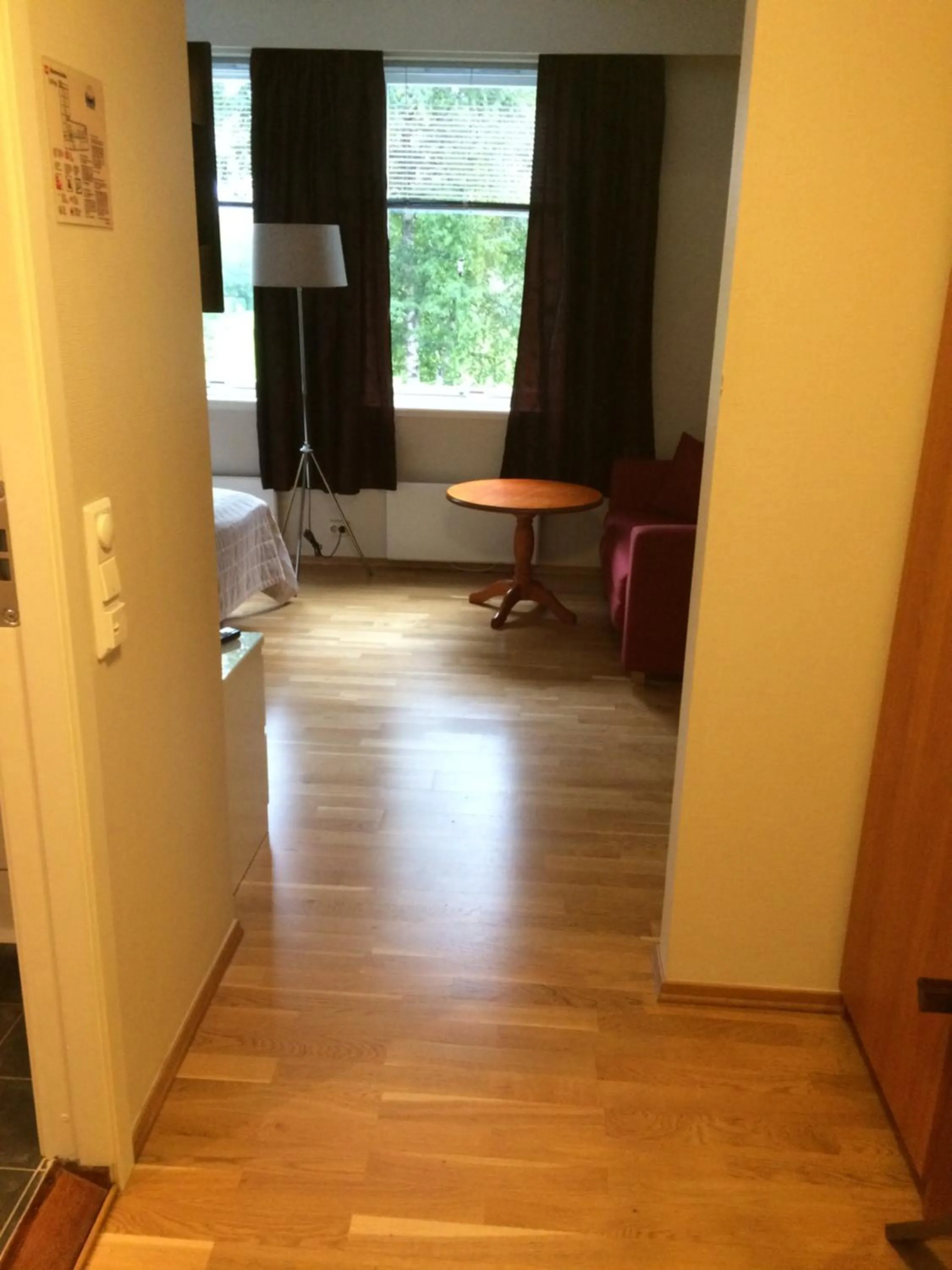Seating area in Nordfjord Hotell - Bryggen