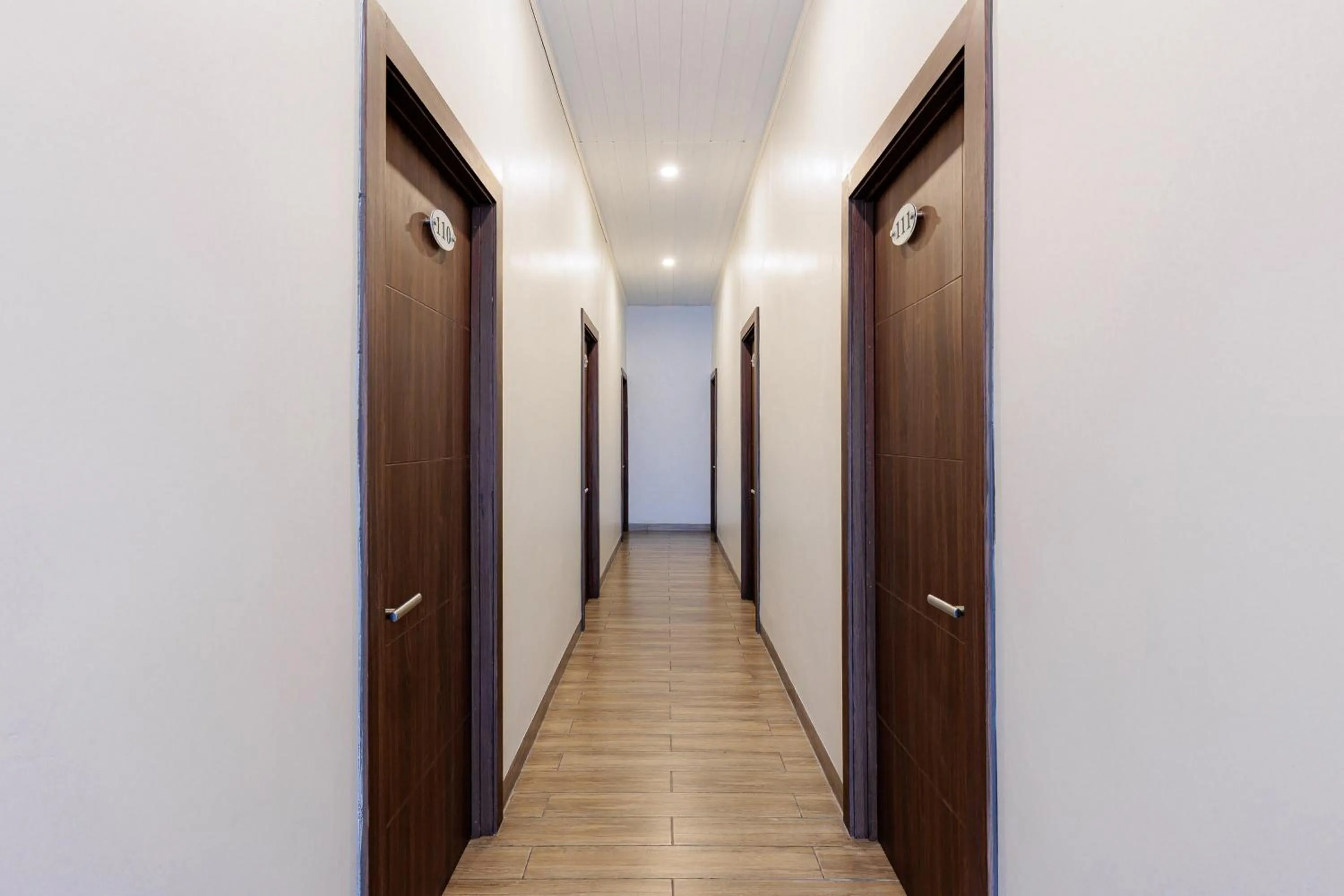 Property building in RedDoorz near Taman Palem