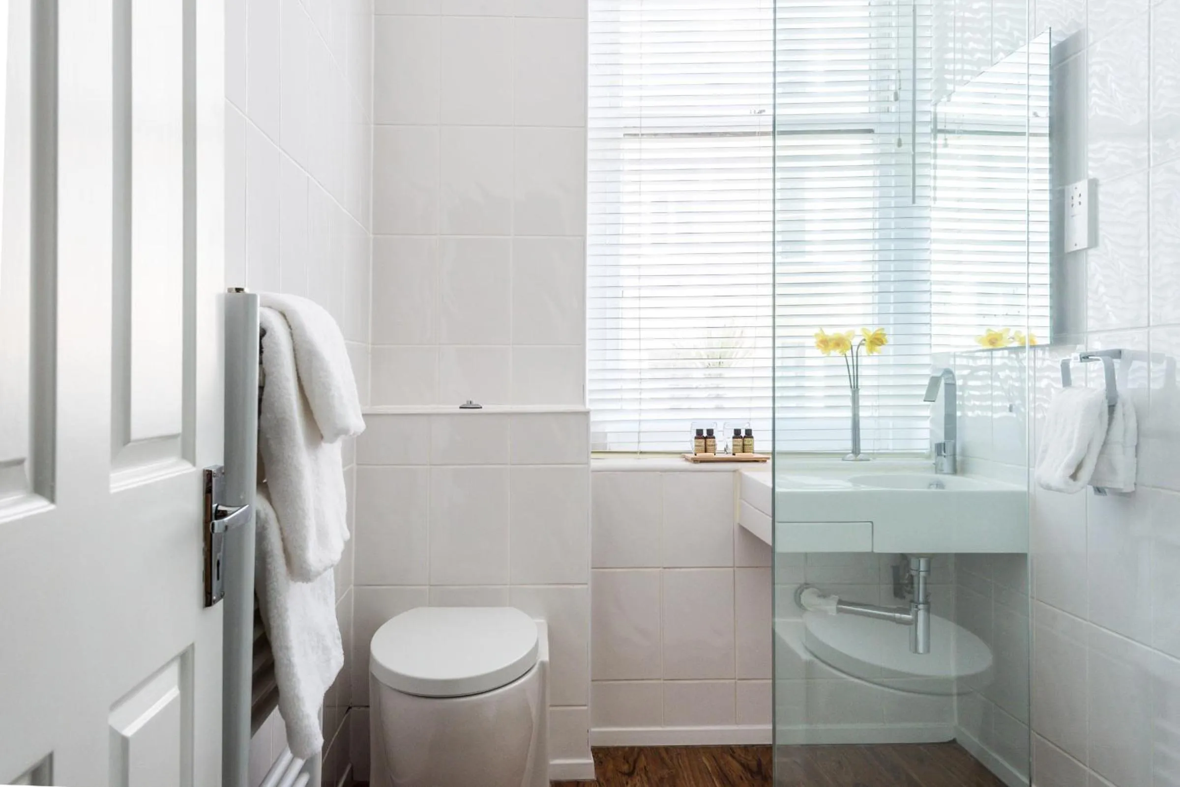 Bathroom in Paskins Town House