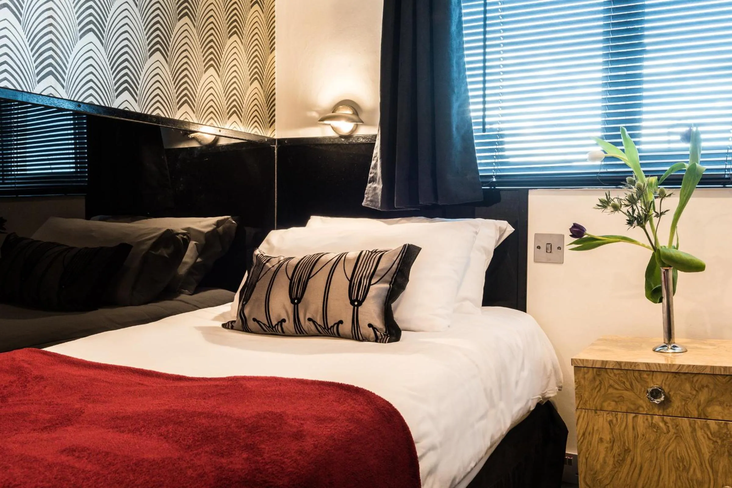 Bed in Paskins Town House