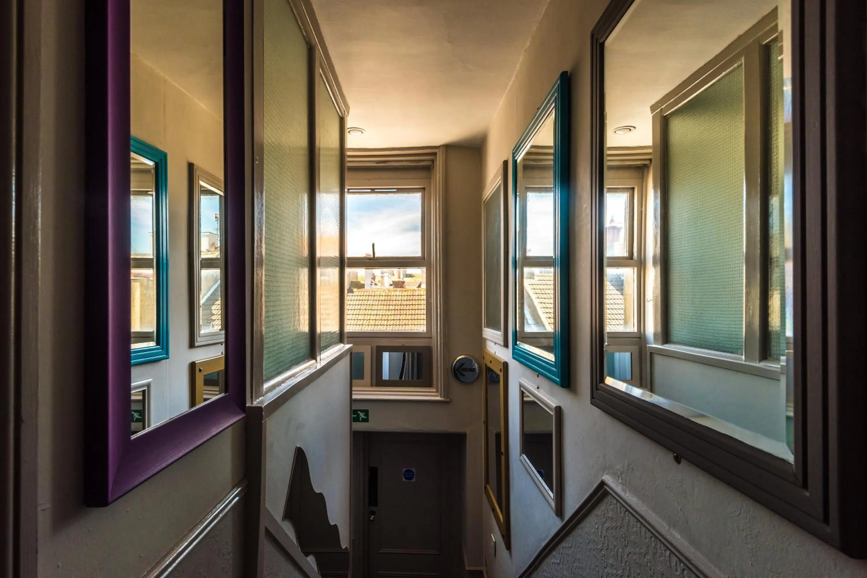 Day in Paskins Town House