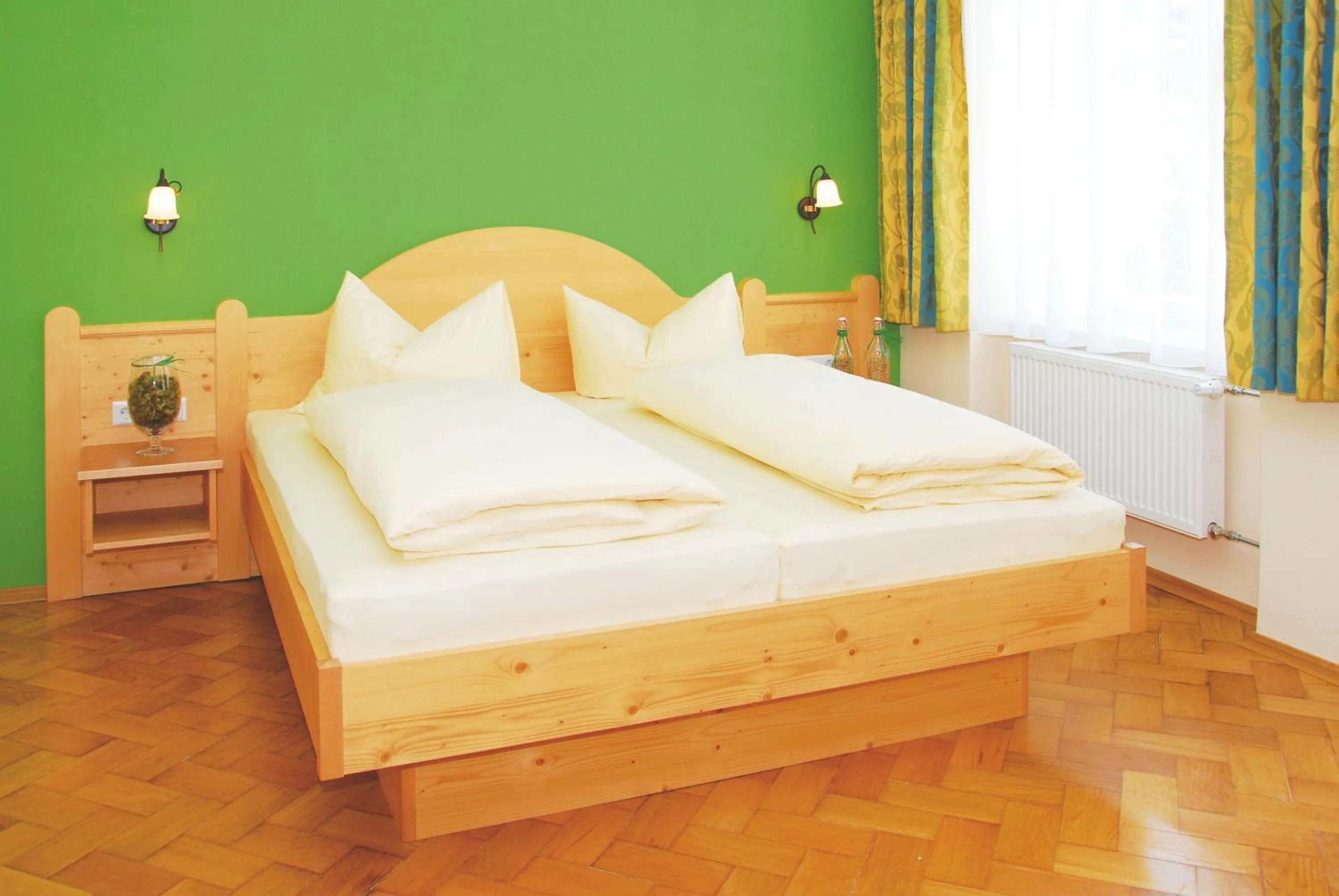 Photo of the whole room, Bed in Brauereigasthof Engel