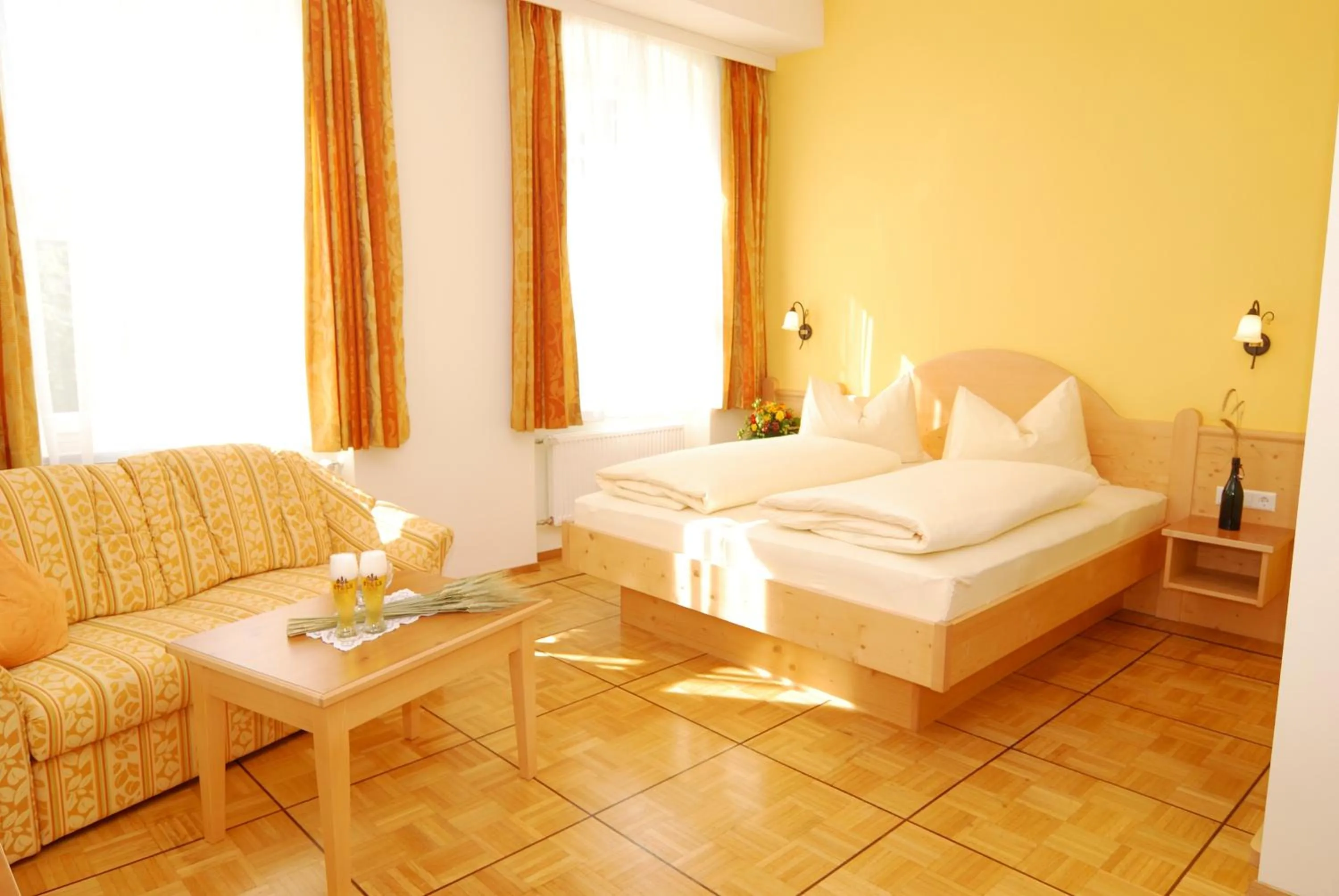 Photo of the whole room, Bed in Brauereigasthof Engel