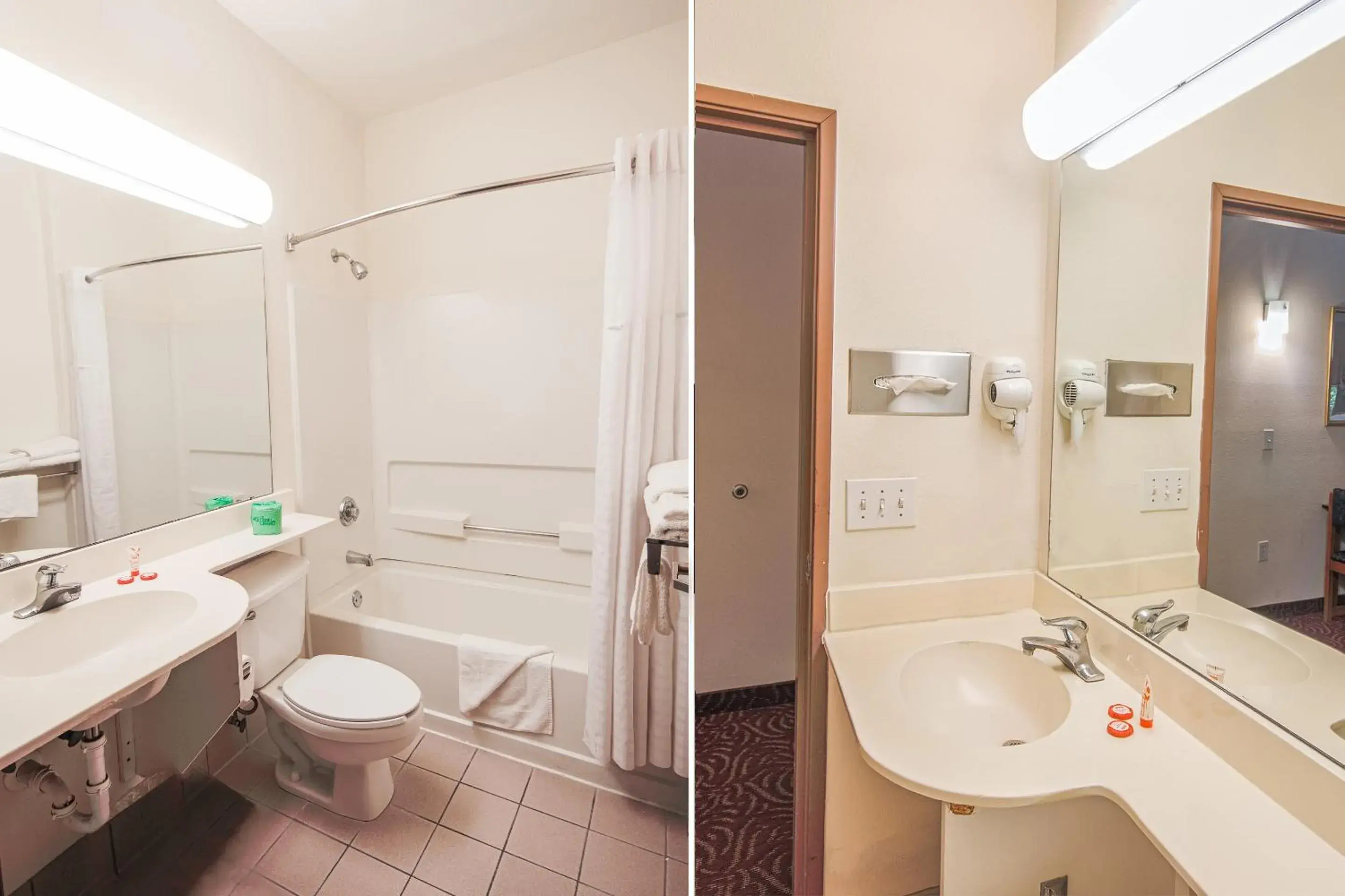 Bathroom in Econo Lodge Inn & Suites Mesquite - Dallas East