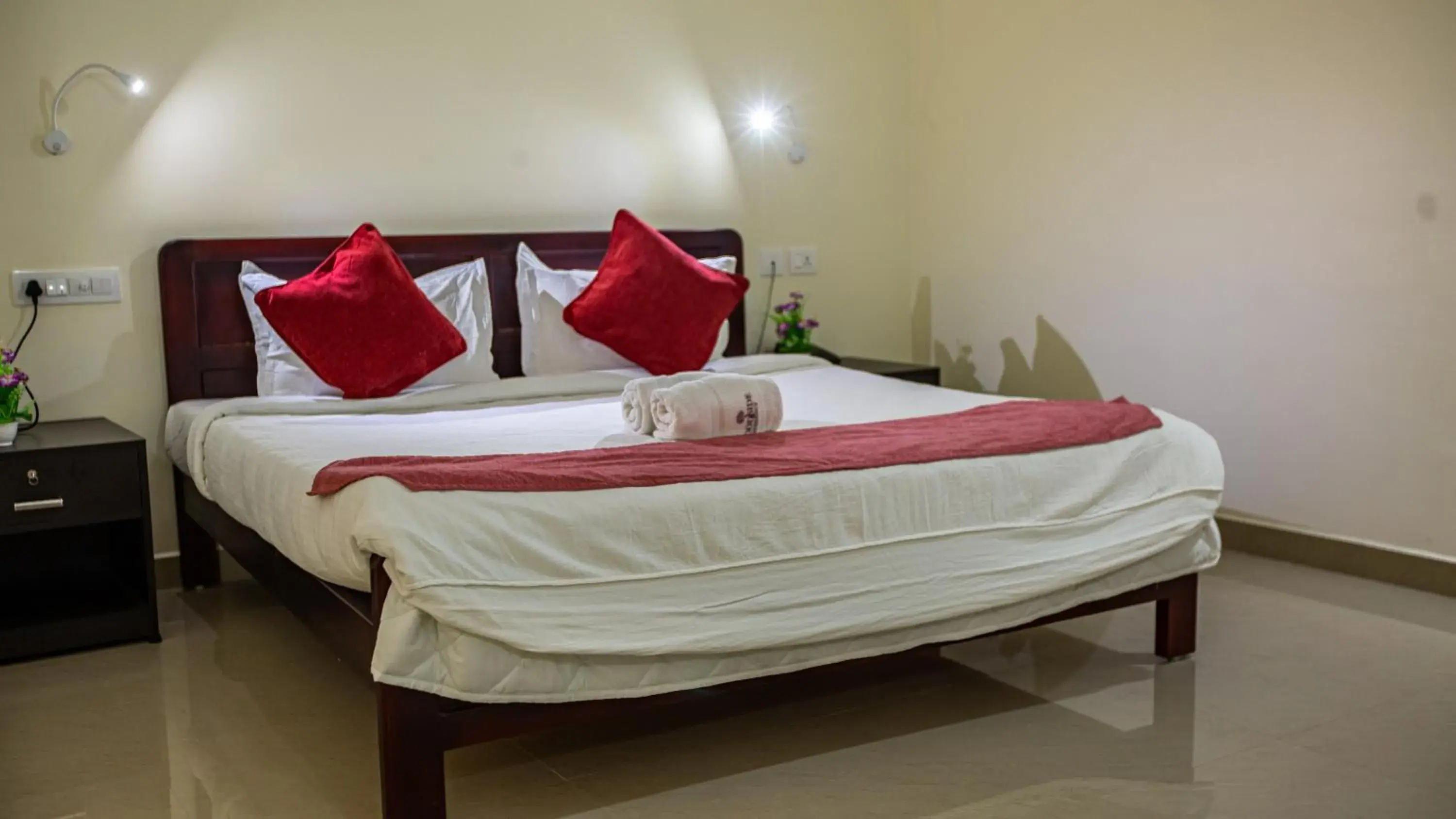 Bed in Woodside residency Bed in Woodside residency