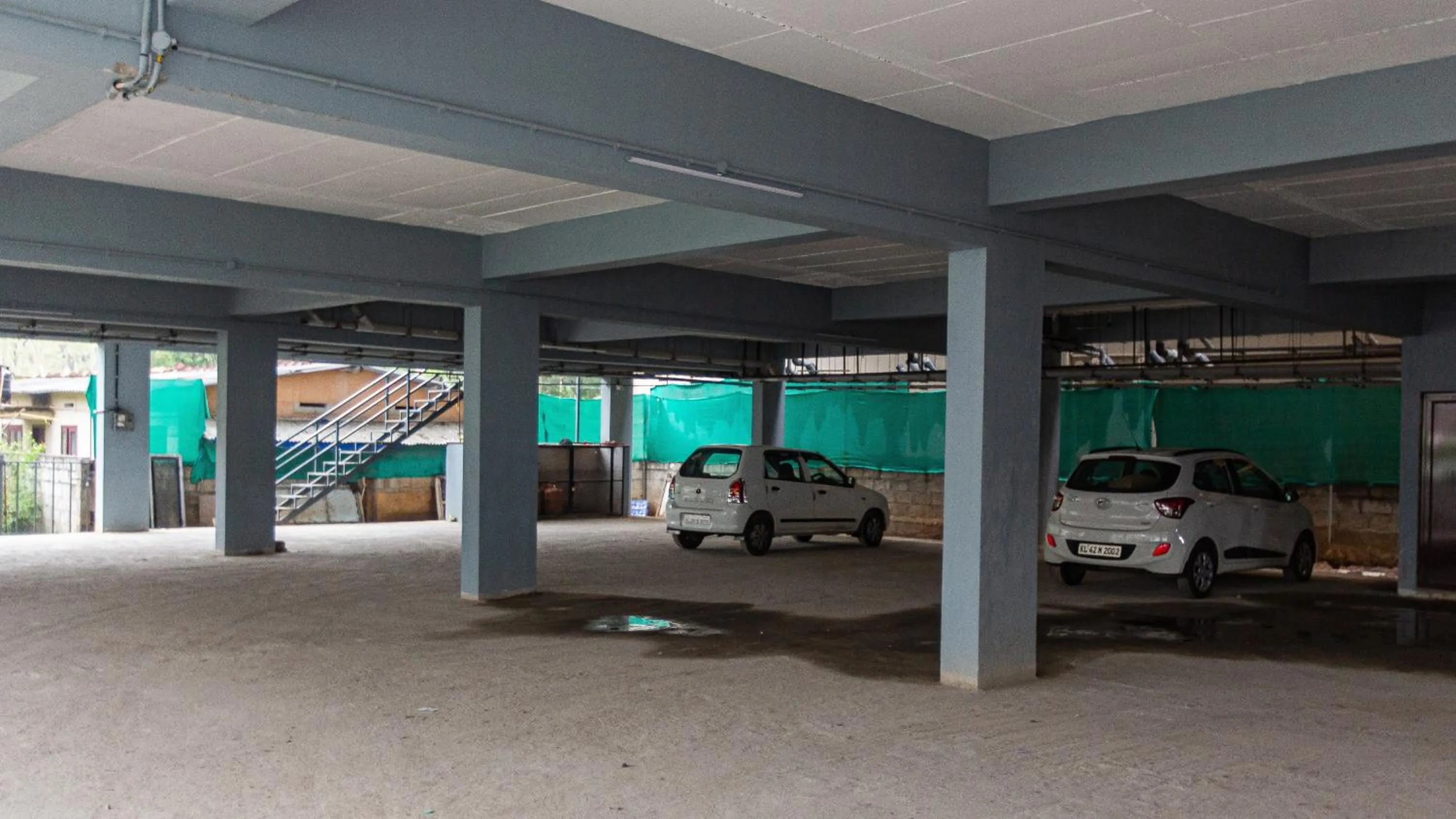 Neighbourhood in Woodside residency