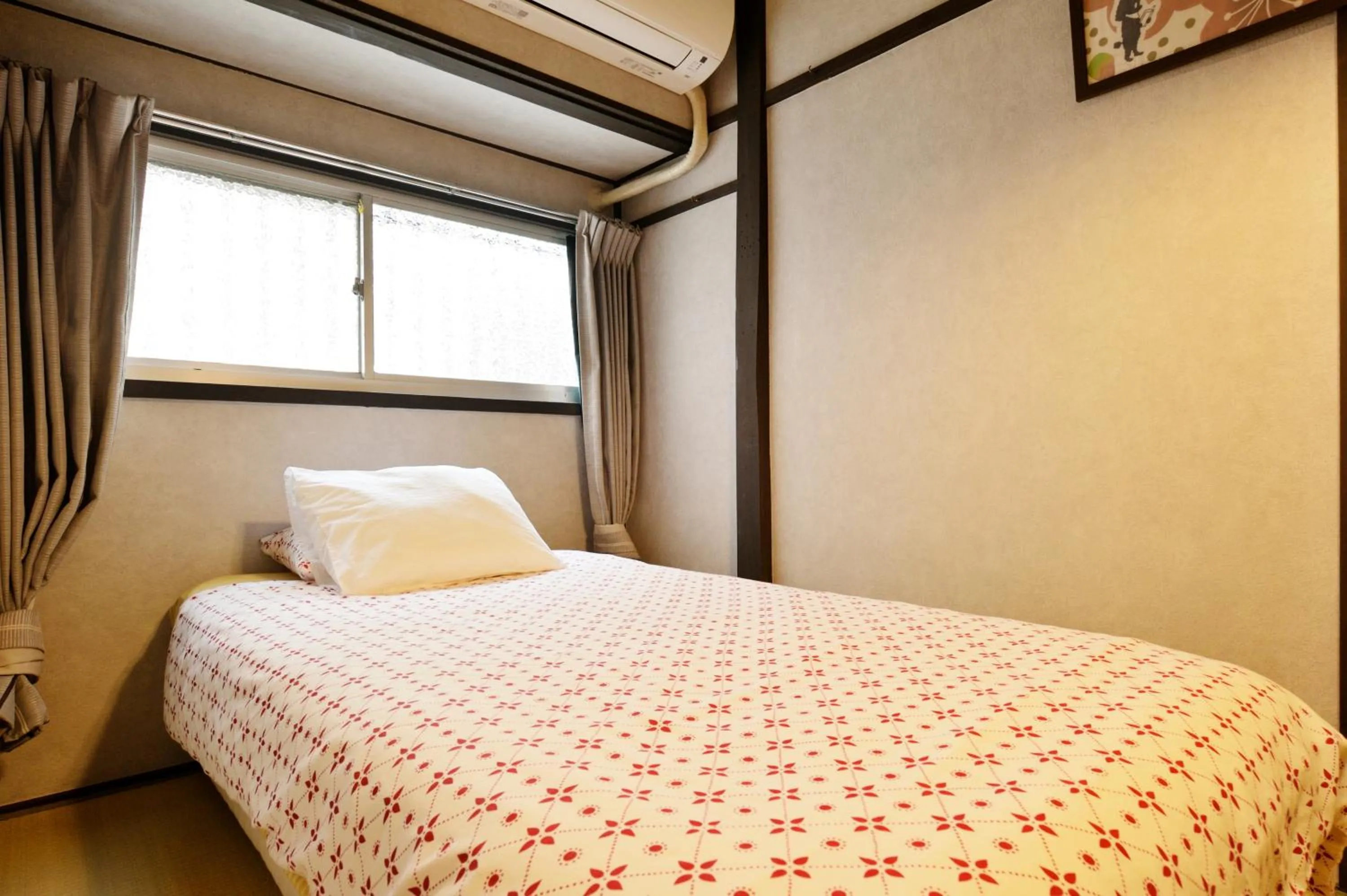 Bed in Konpeito House