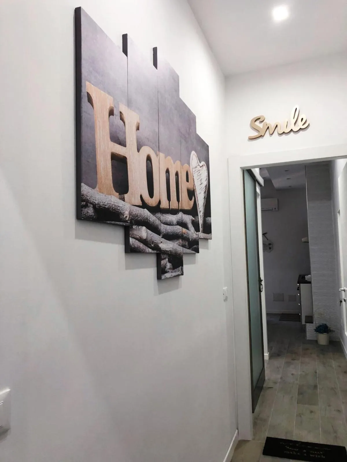 Logo/Certificate/Sign in Vacanze HOME