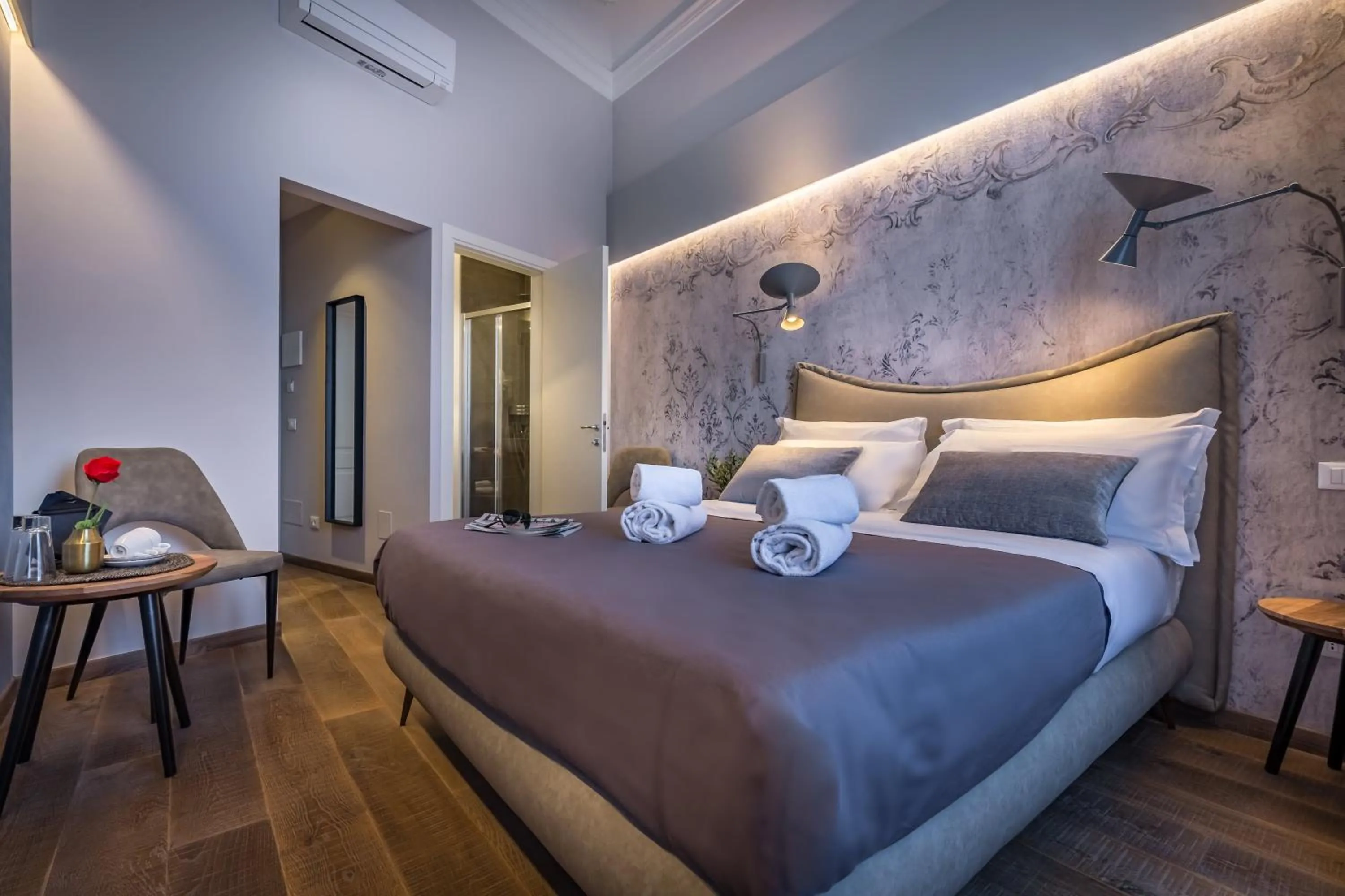 Photo of the whole room, Bed in Palazzo dei Conti Residenza d'Epoca