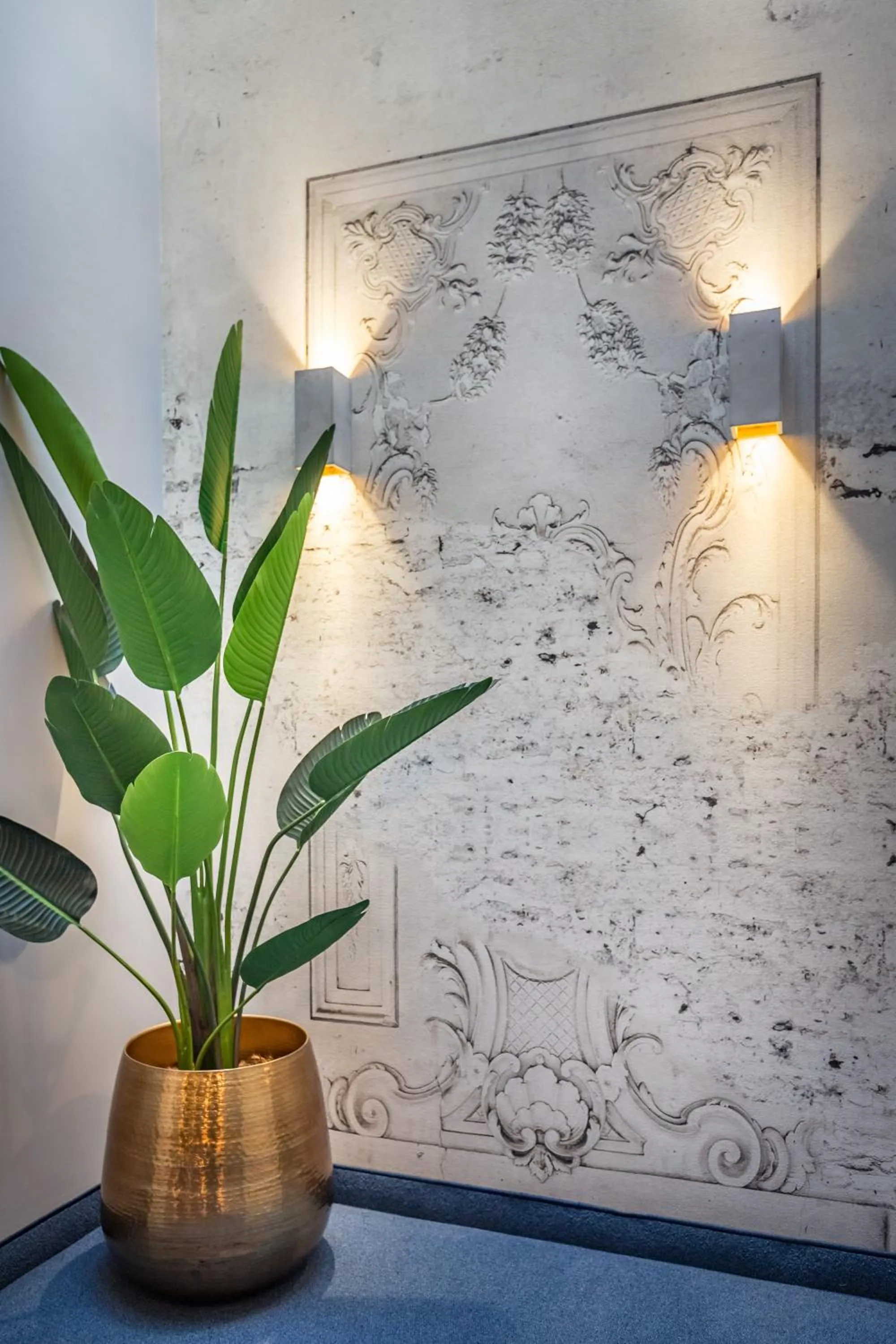 Decorative detail in Palazzo dei Conti Residenza d'Epoca