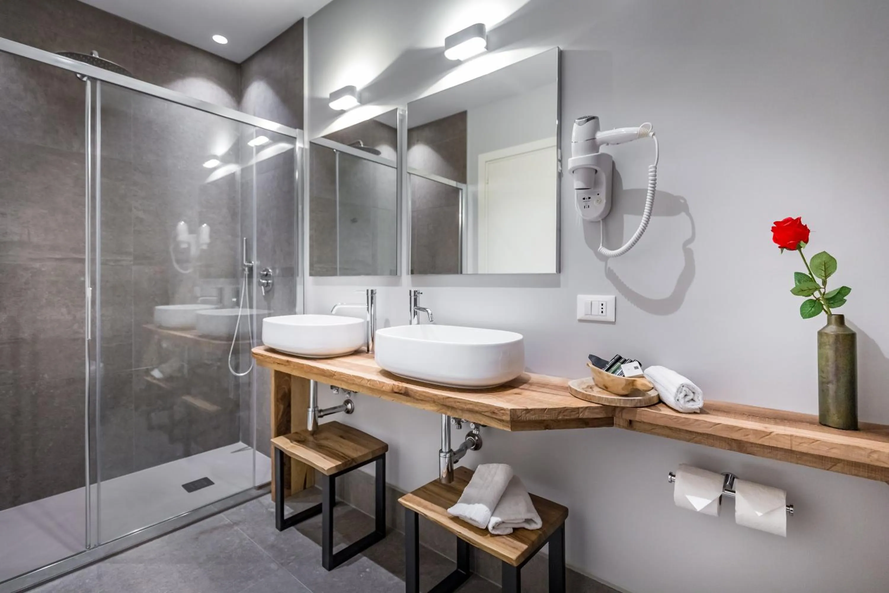 Shower in Palazzo dei Conti Residenza d'Epoca