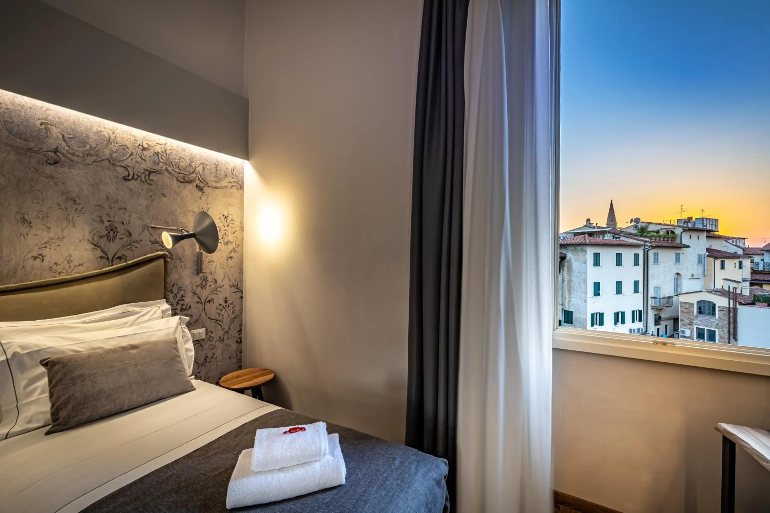 View (from property/room), Bed in Palazzo dei Conti Residenza d'Epoca