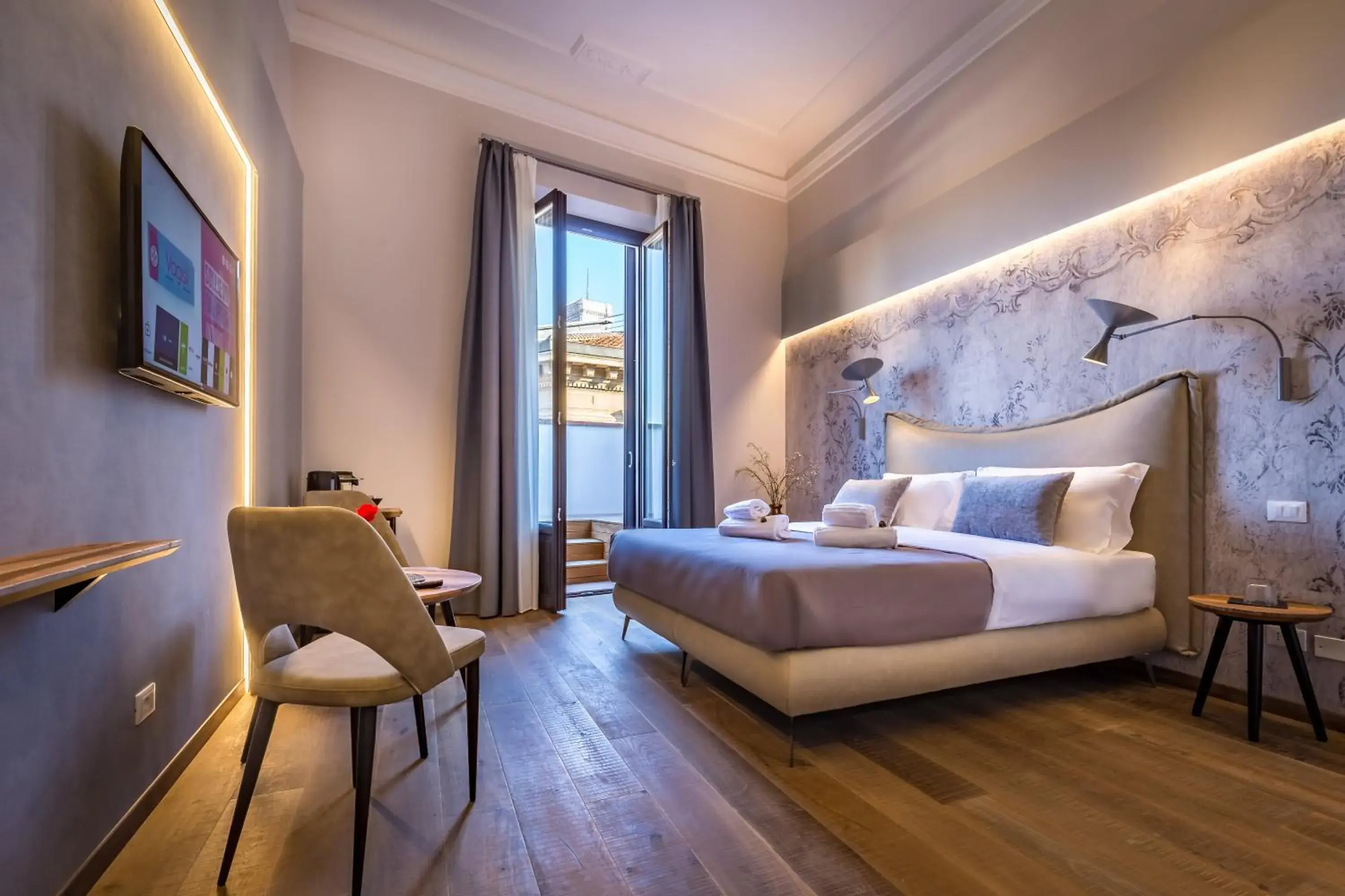 Decorative detail, Bed in Palazzo dei Conti Residenza d'Epoca Decorative detail, Bed in Palazzo dei Conti Residenza d'Epoca