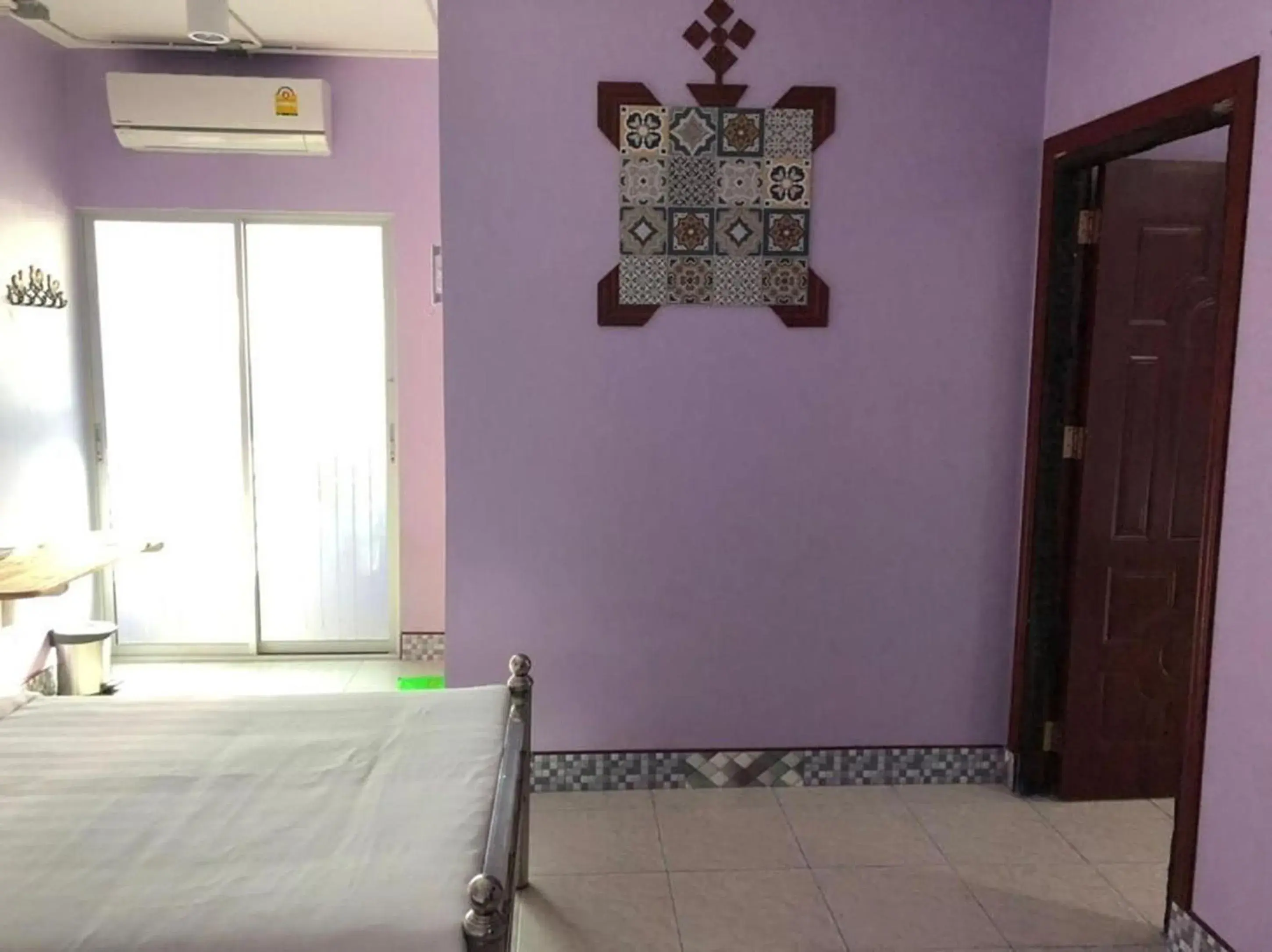 Photo of the whole room, Bed in 2U Hotel Hatyai Photo of the whole room, Bed in 2U Hotel Hatyai