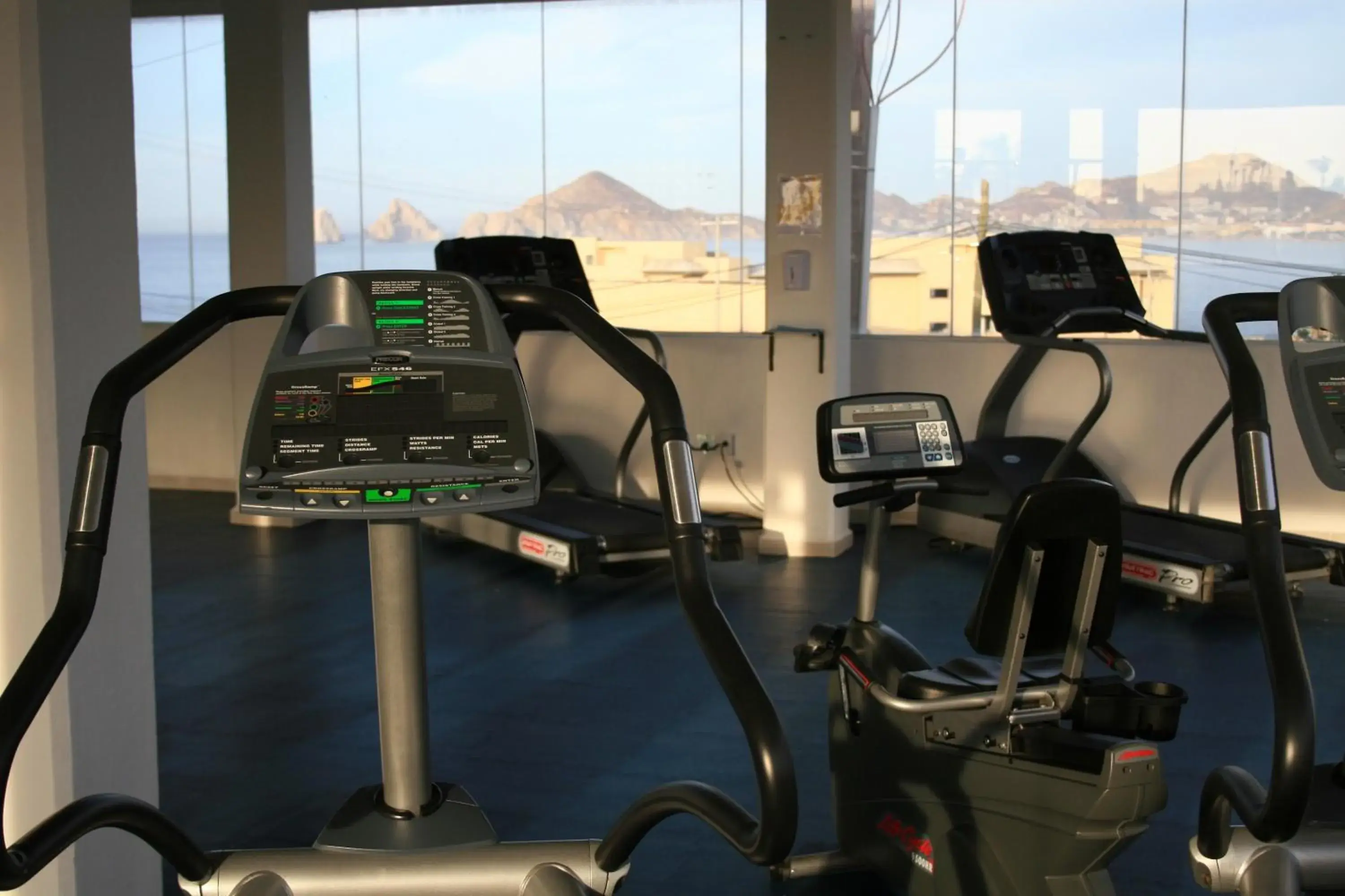 Fitness centre/facilities in Sunrock Hotel & Suites Fitness centre/facilities in Sunrock Hotel & Suites