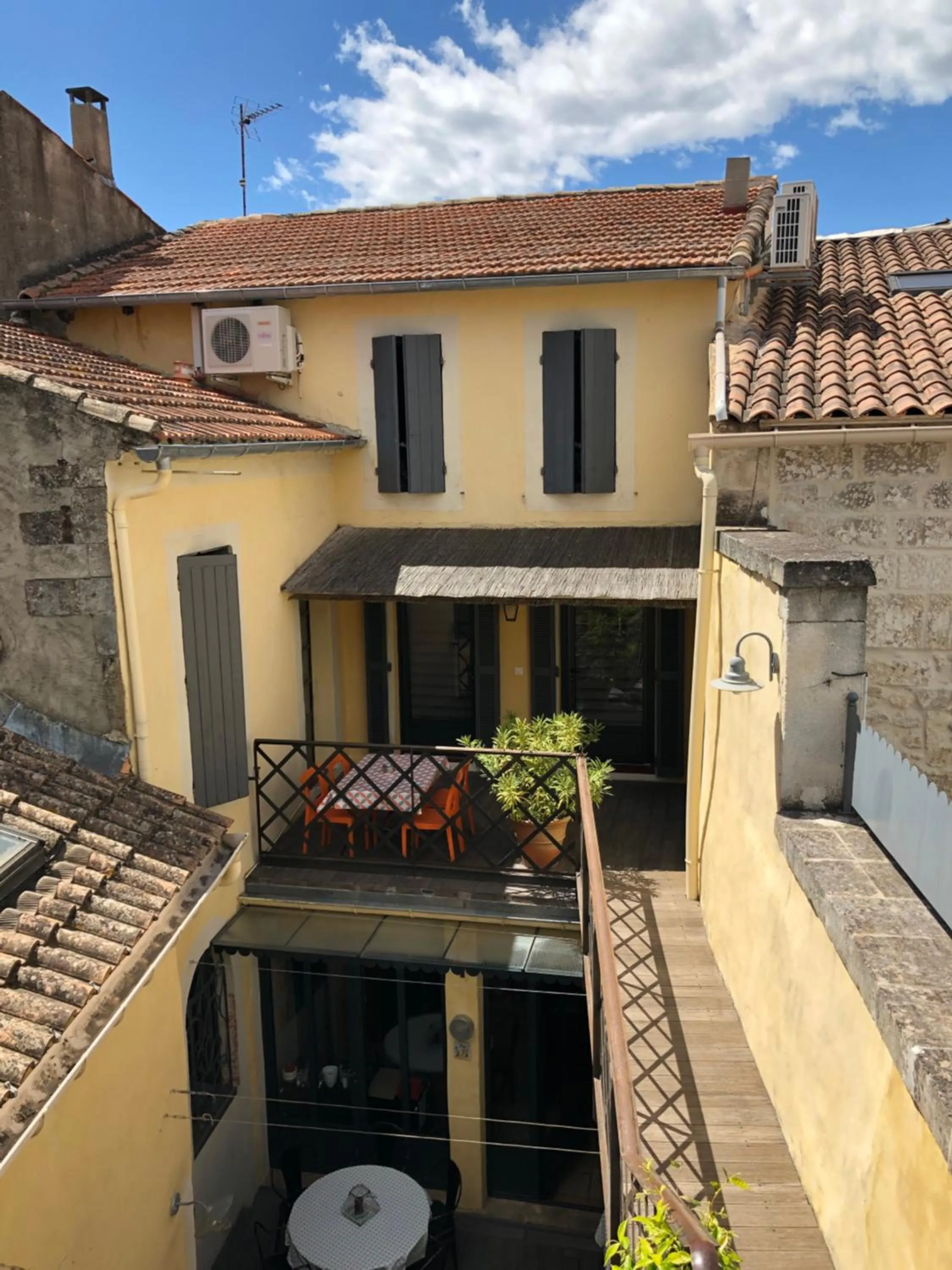 Property building in Le Sommeil des Fées