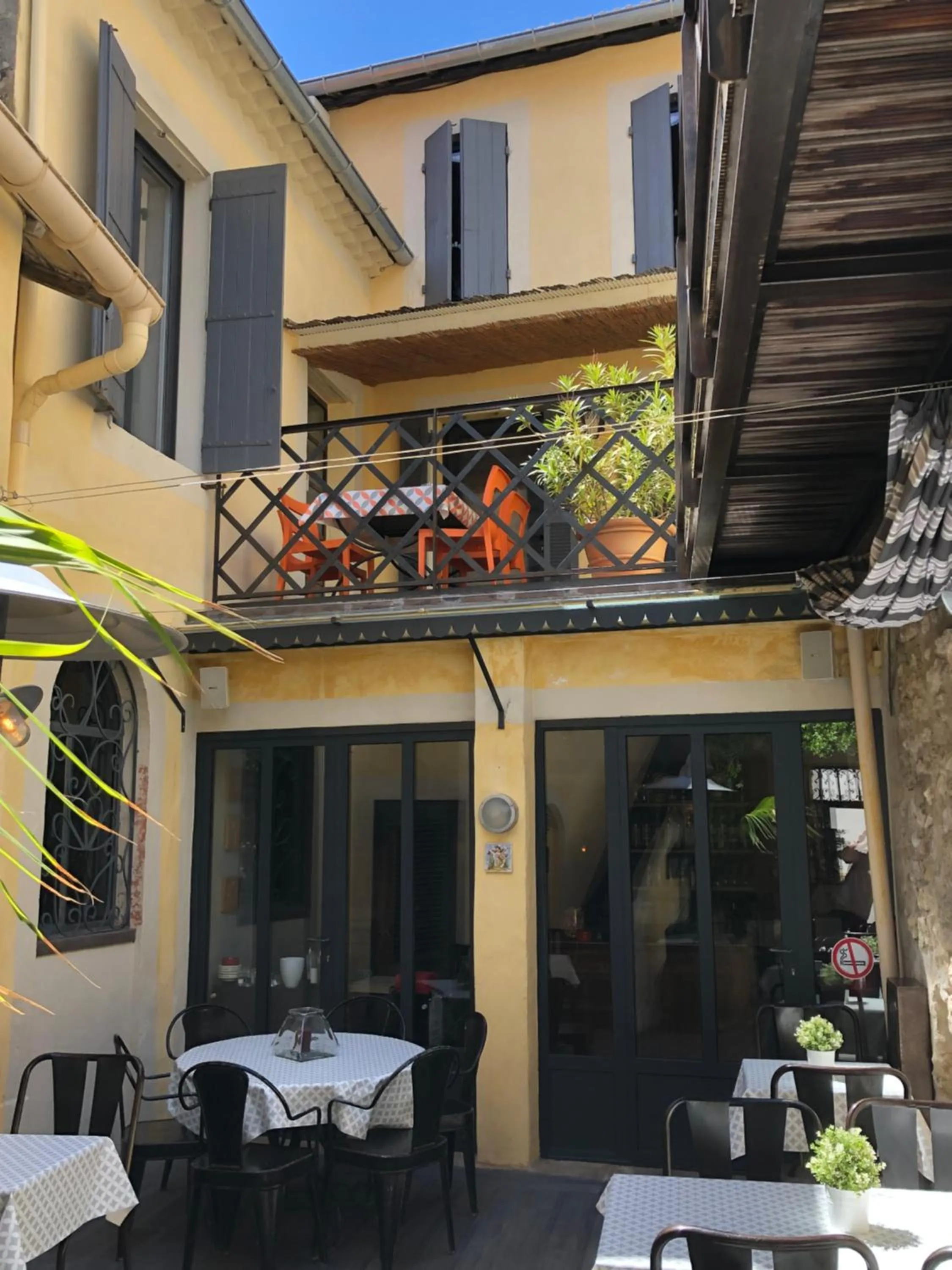 Property building in Le Sommeil des Fées