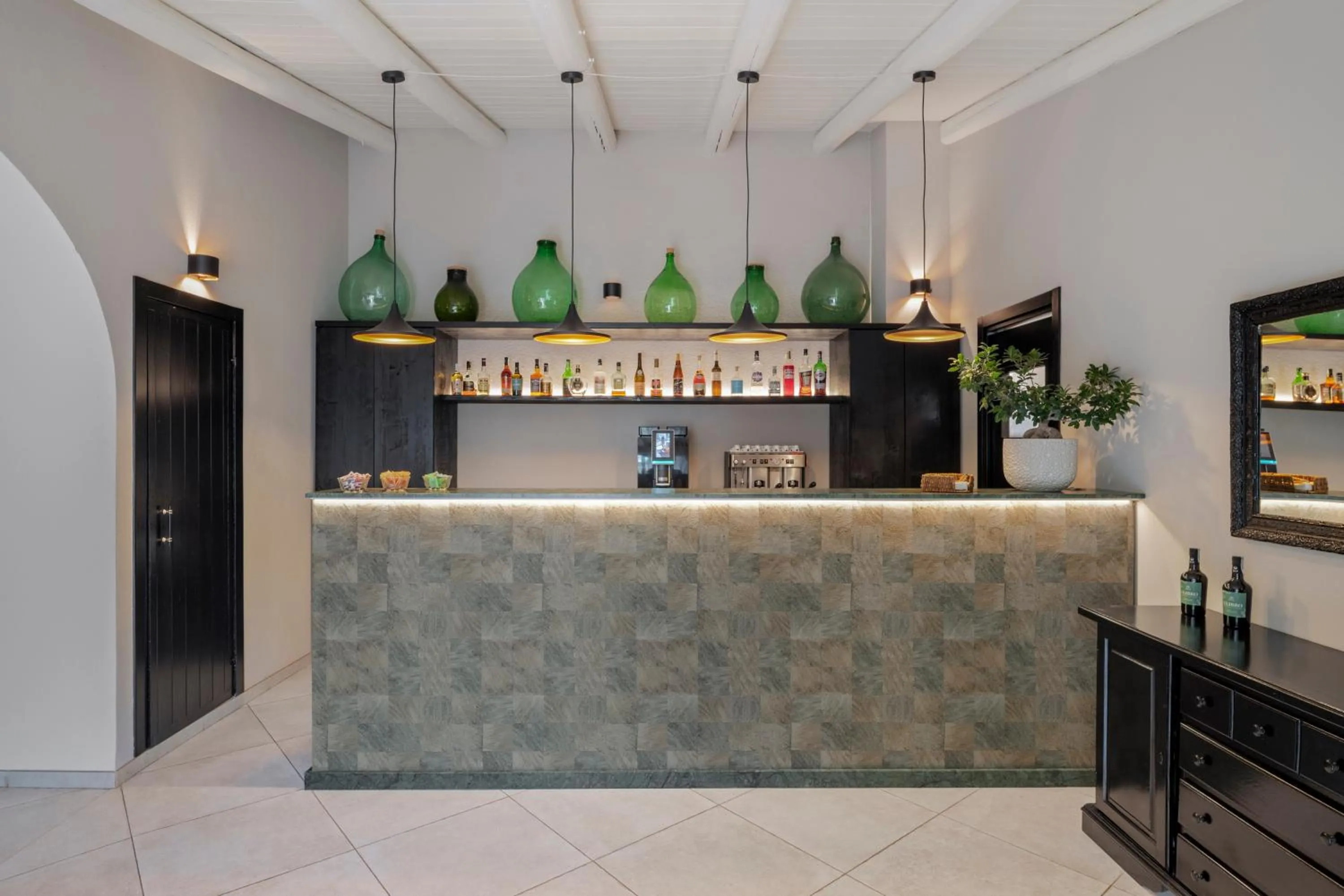 Lounge or bar in Villa Felicia