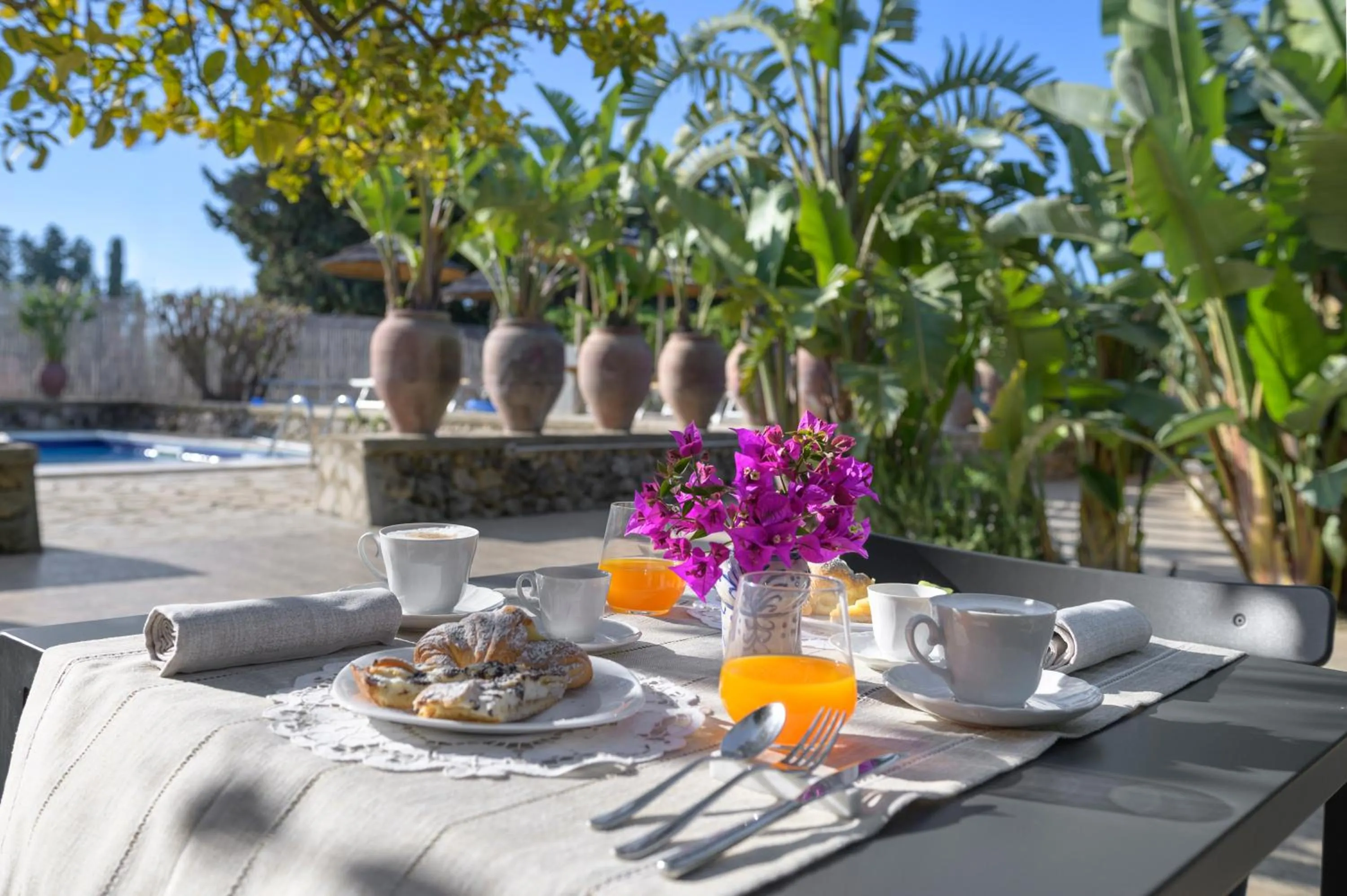 Breakfast in Villa Felicia