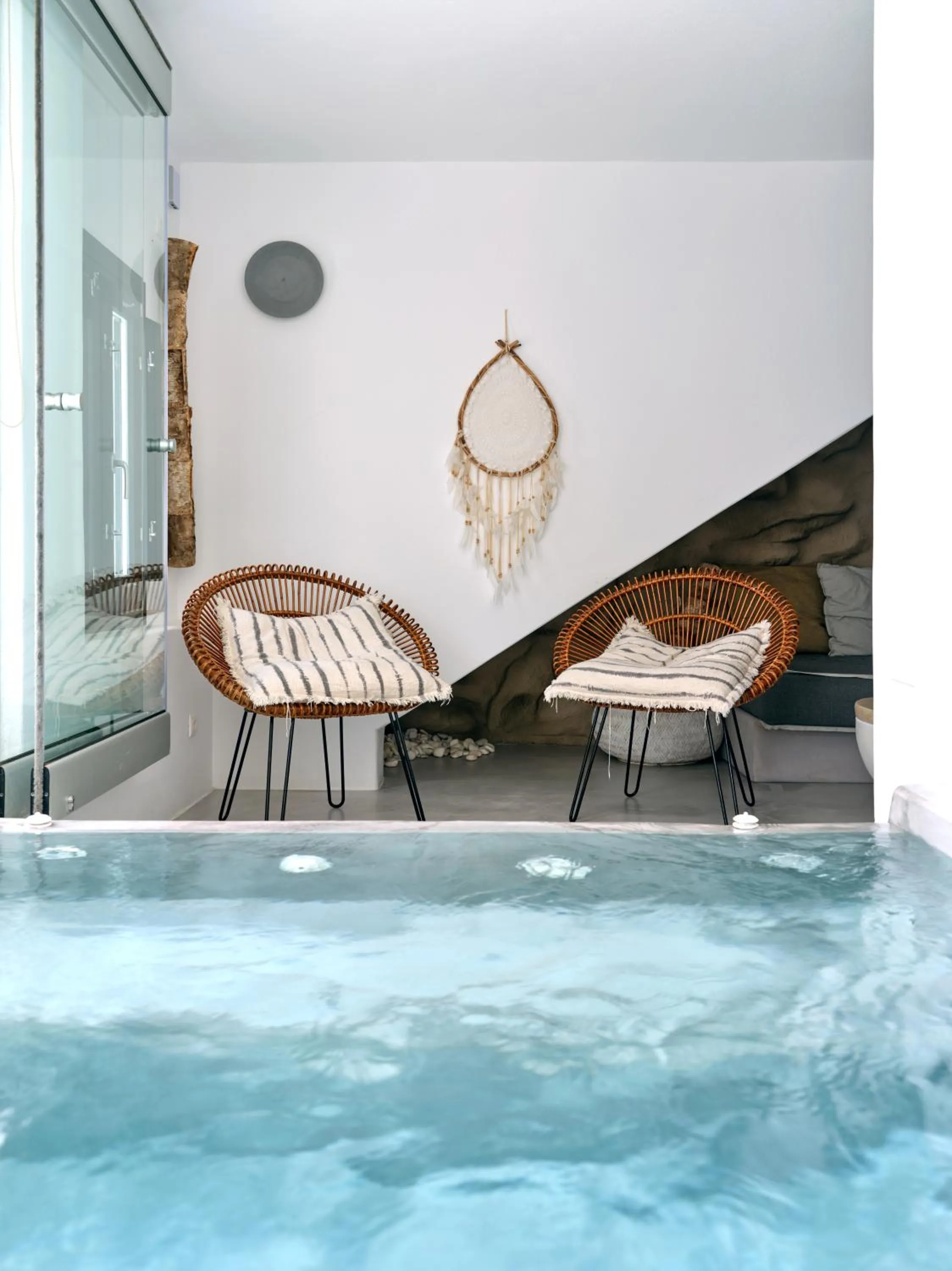 Hot Tub in Sandaya Luxury Suites