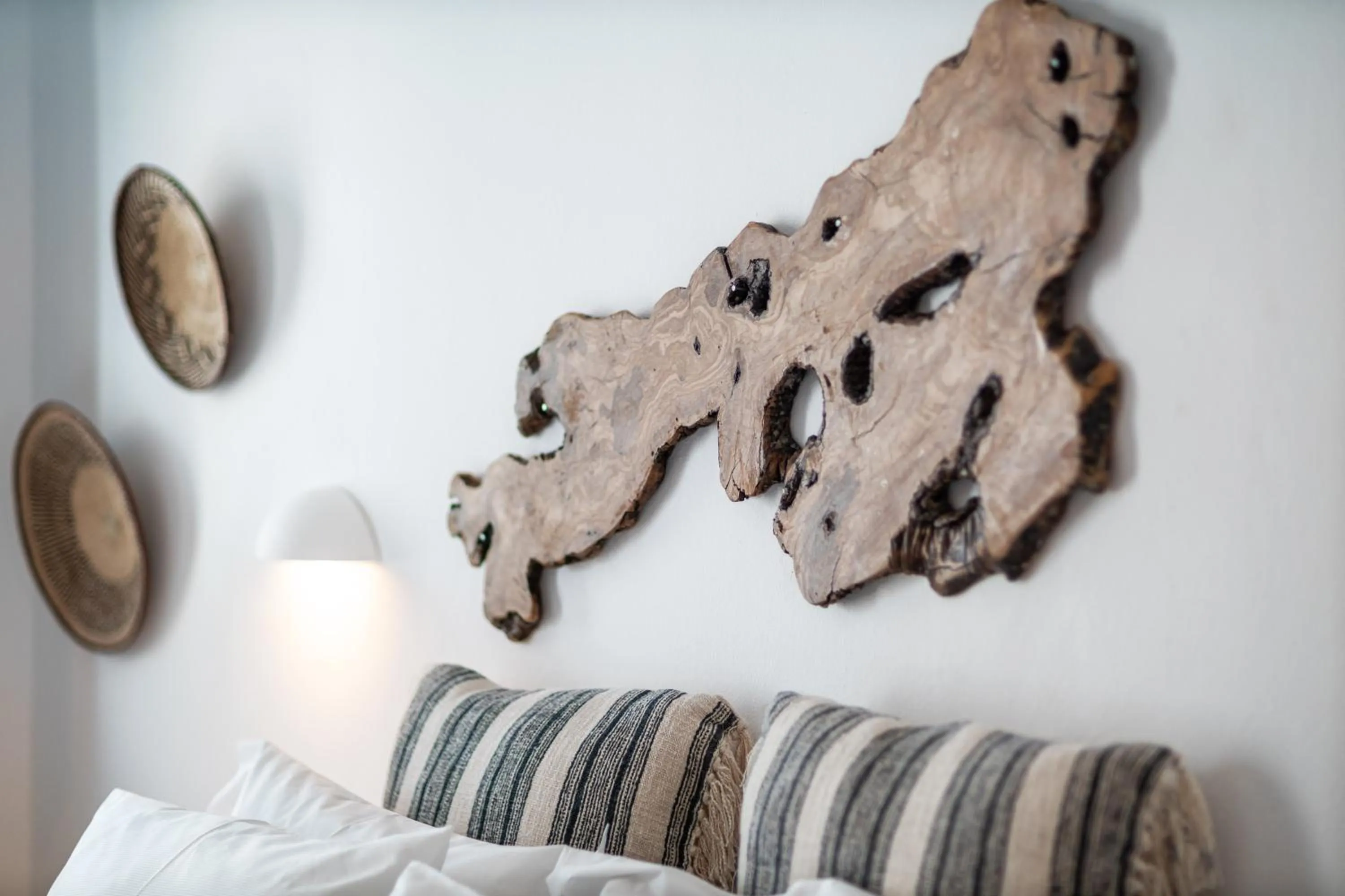 Bed in Sandaya Luxury Suites