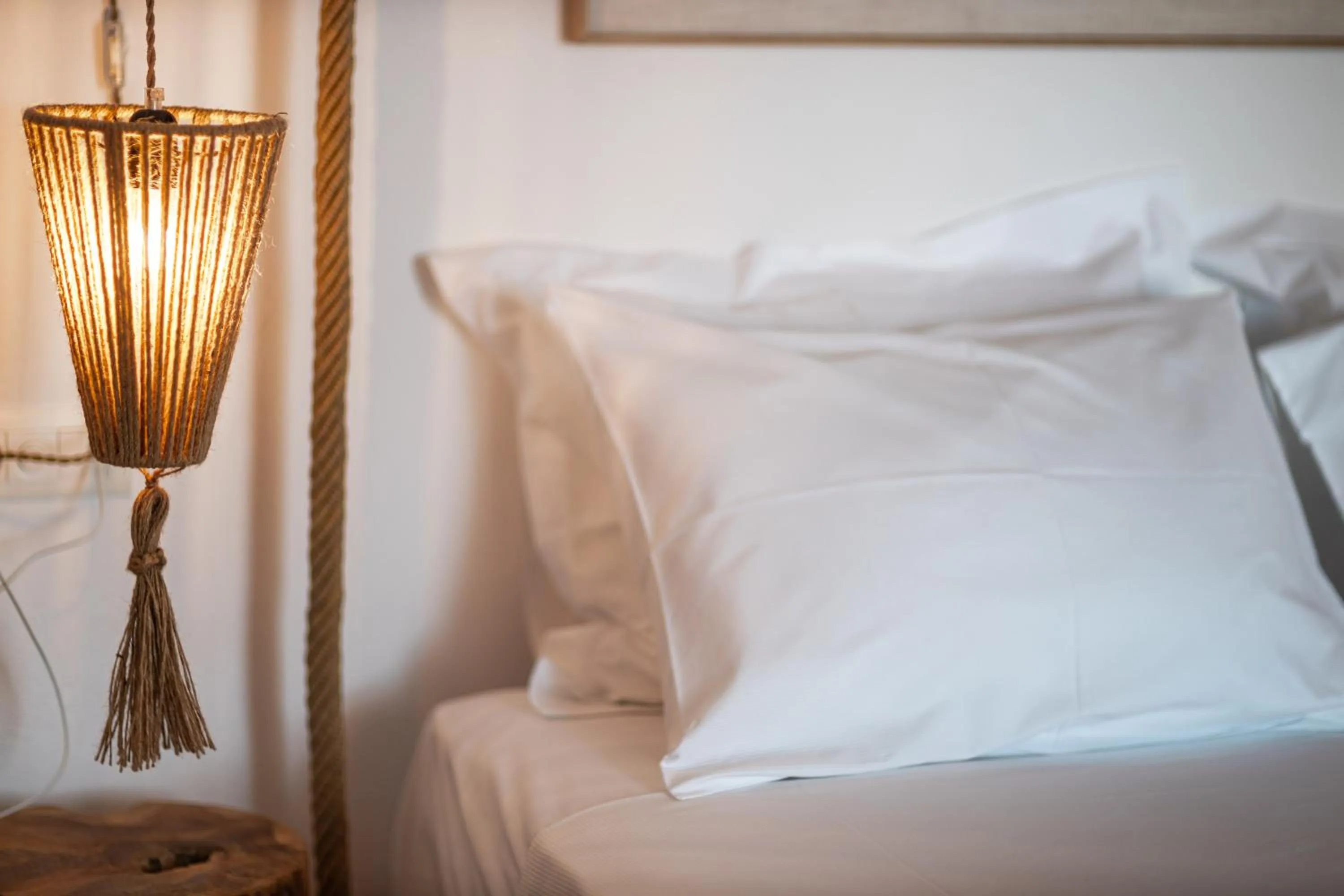 Bed in Sandaya Luxury Suites