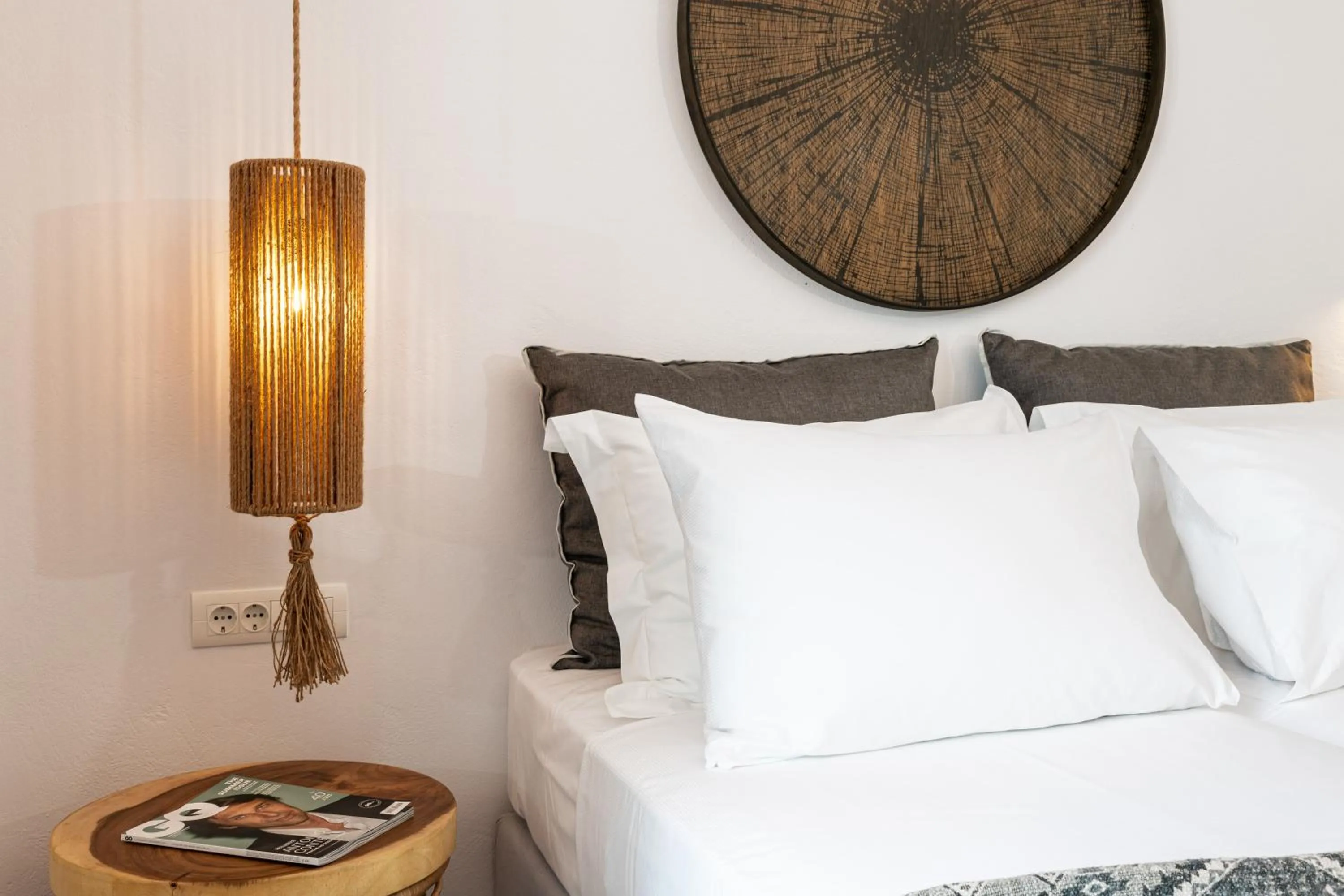 Bed in Sandaya Luxury Suites